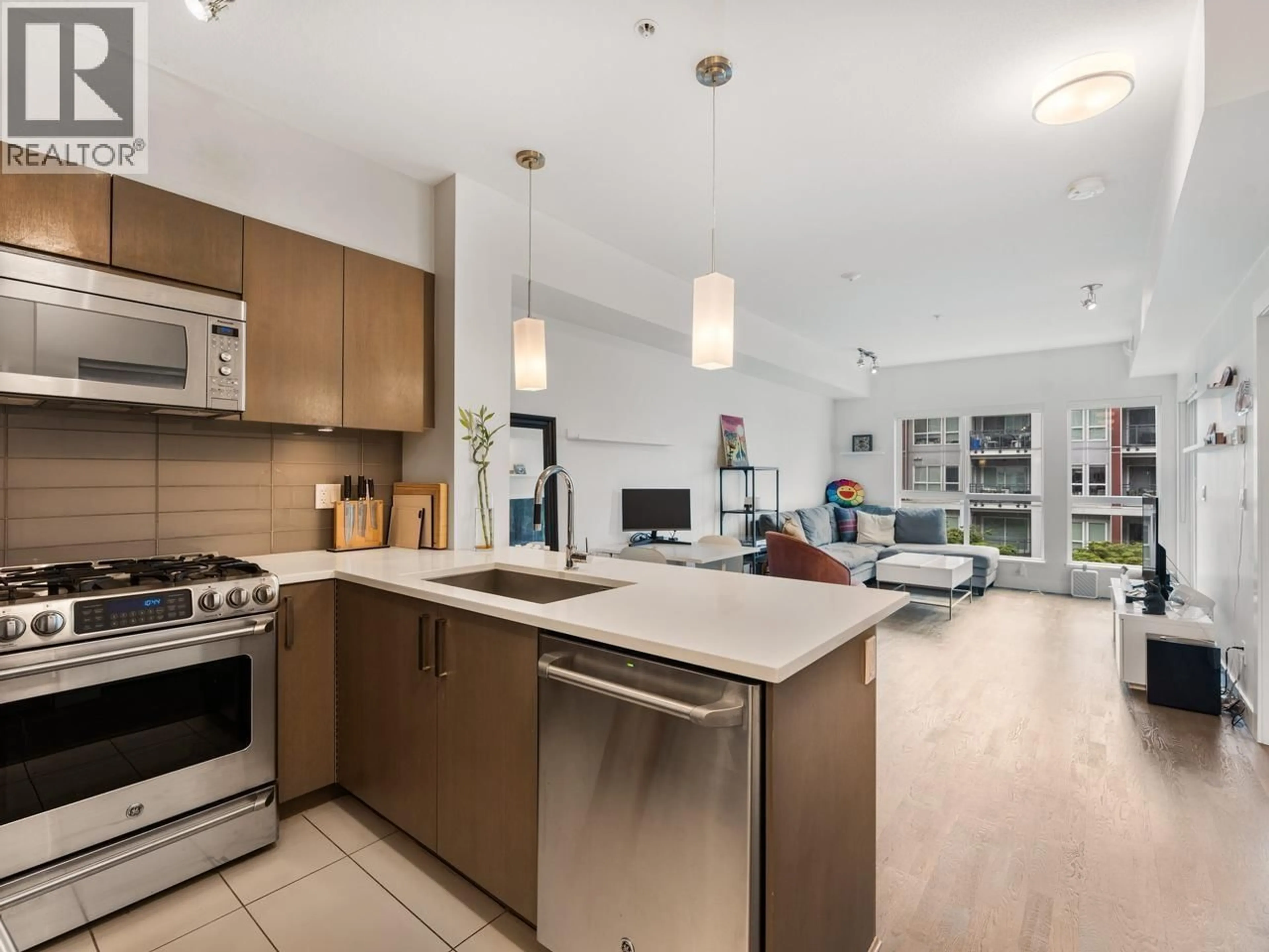 Open concept kitchen, unknown for 302 - 10155 RIVER DRIVE, Richmond British Columbia V6X0L3