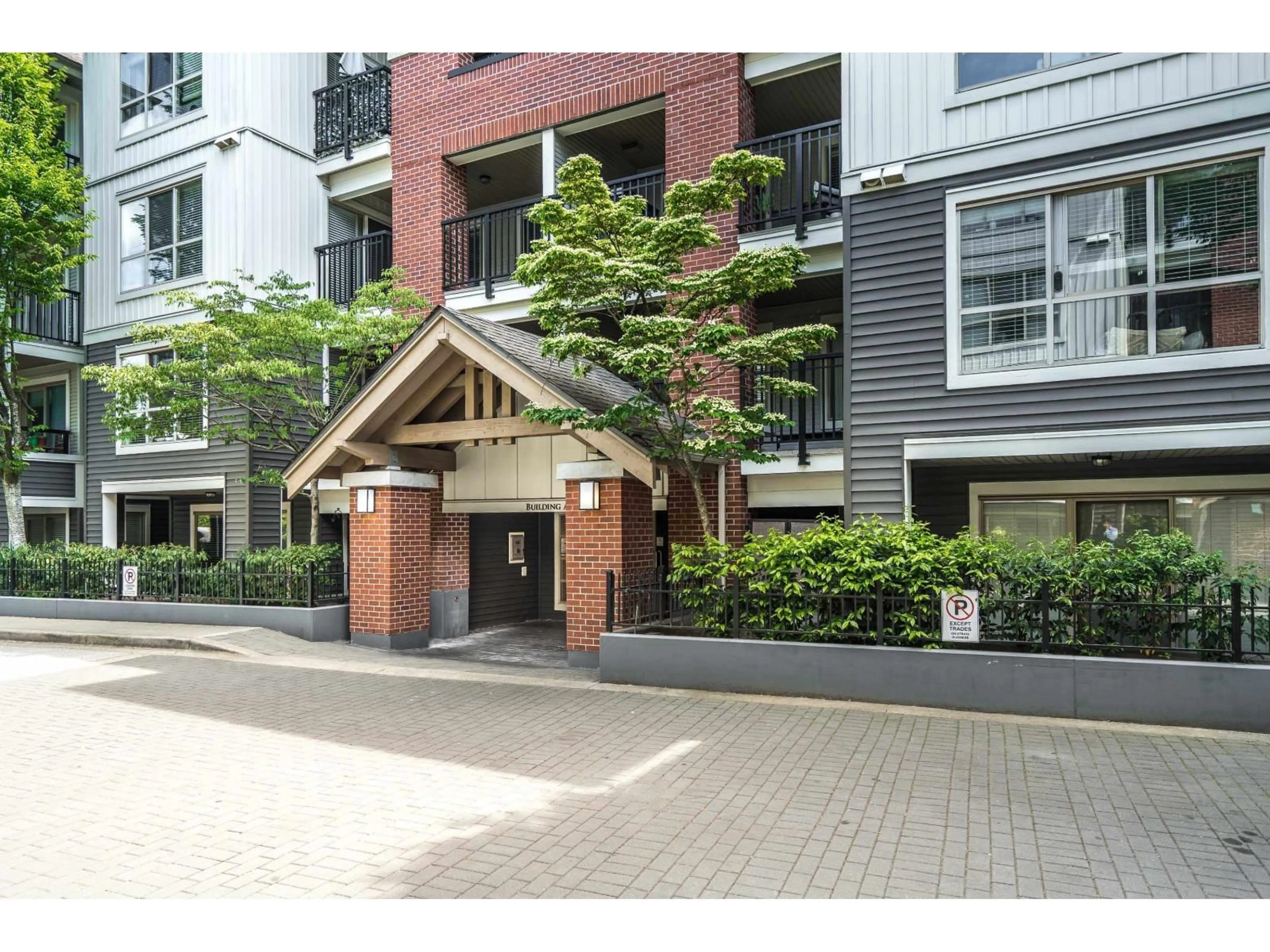 Indoor foyer for A218 - 8929 202 STREET, Langley British Columbia V1M0B4