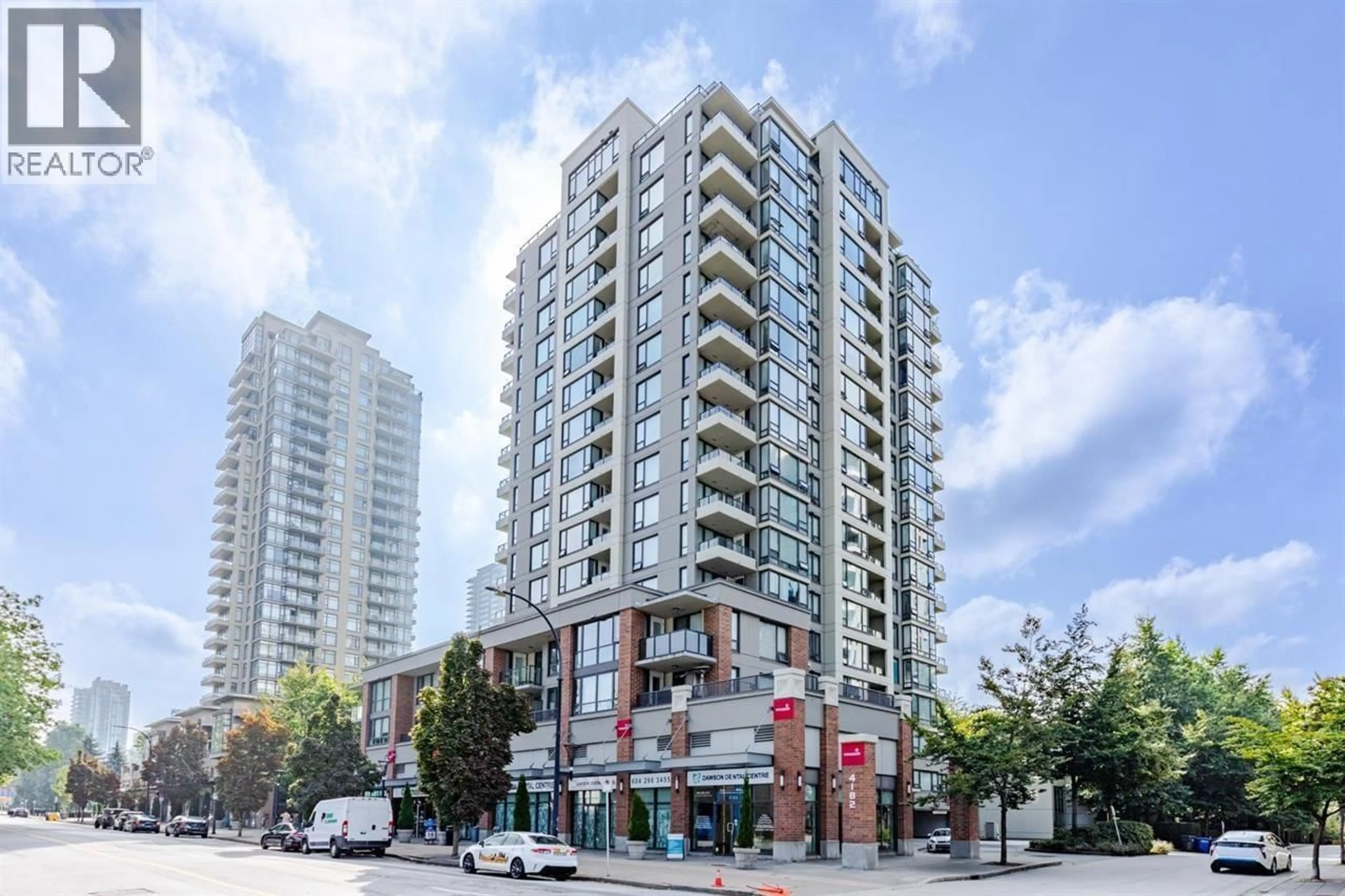 Patio, building for 1602 - 4182 DAWSON STREET, Burnaby British Columbia V5C0A2