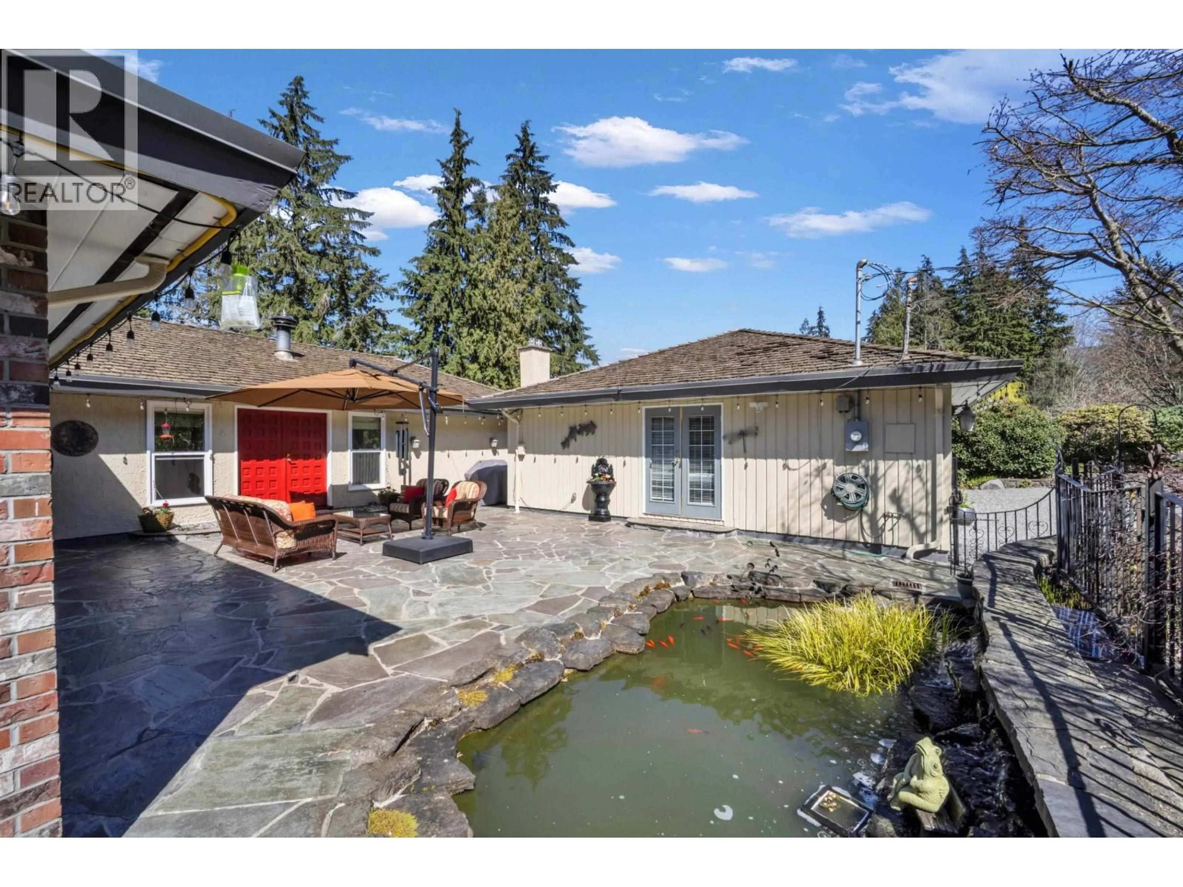 Patio, water/lake/river/ocean view for 3535 MAIN AVENUE, Belcarra British Columbia V3H4R2