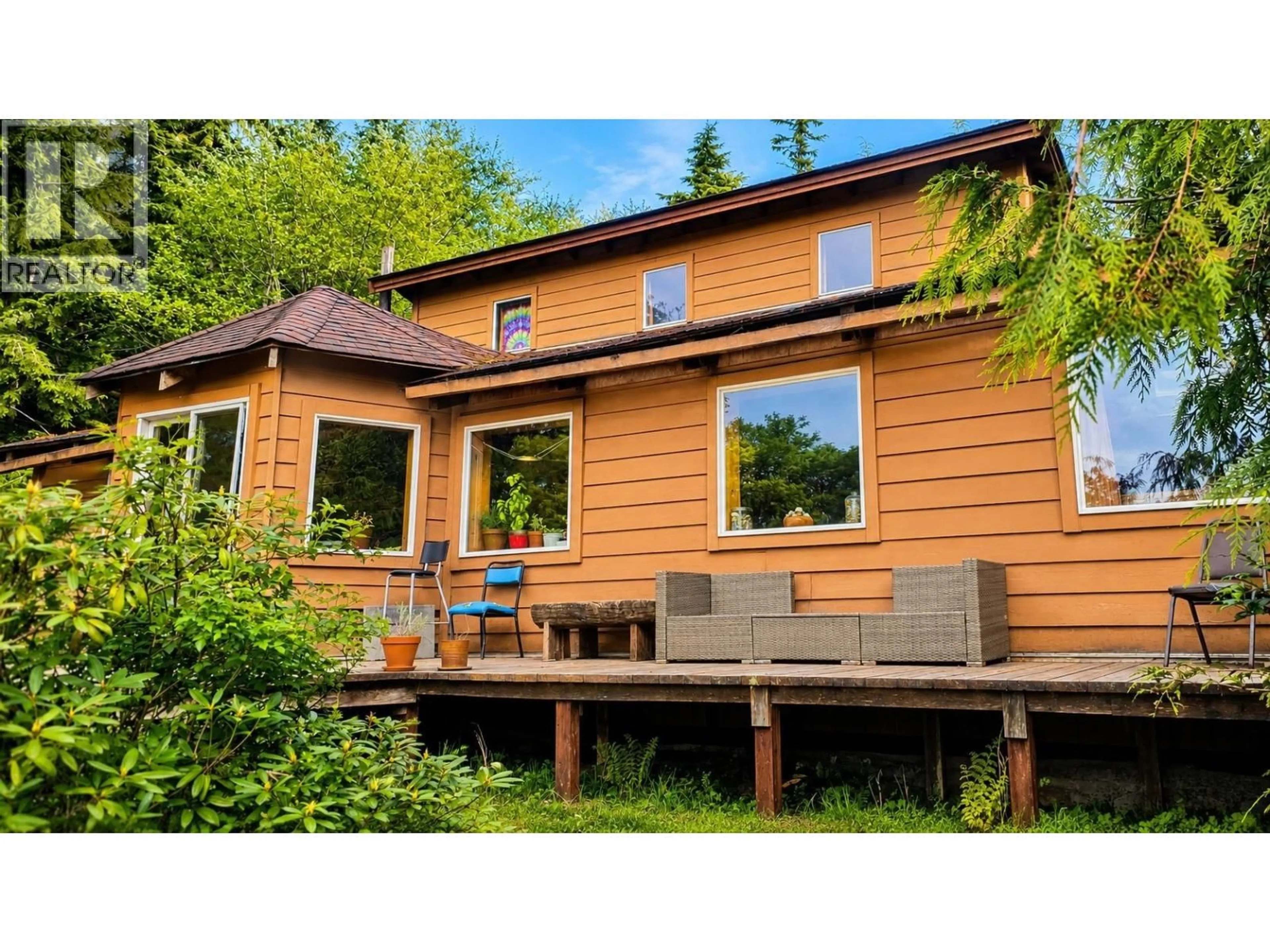 Home with vinyl exterior material, unknown for 252 BAYVIEW DRIVE, Port Clements British Columbia V0T1R0