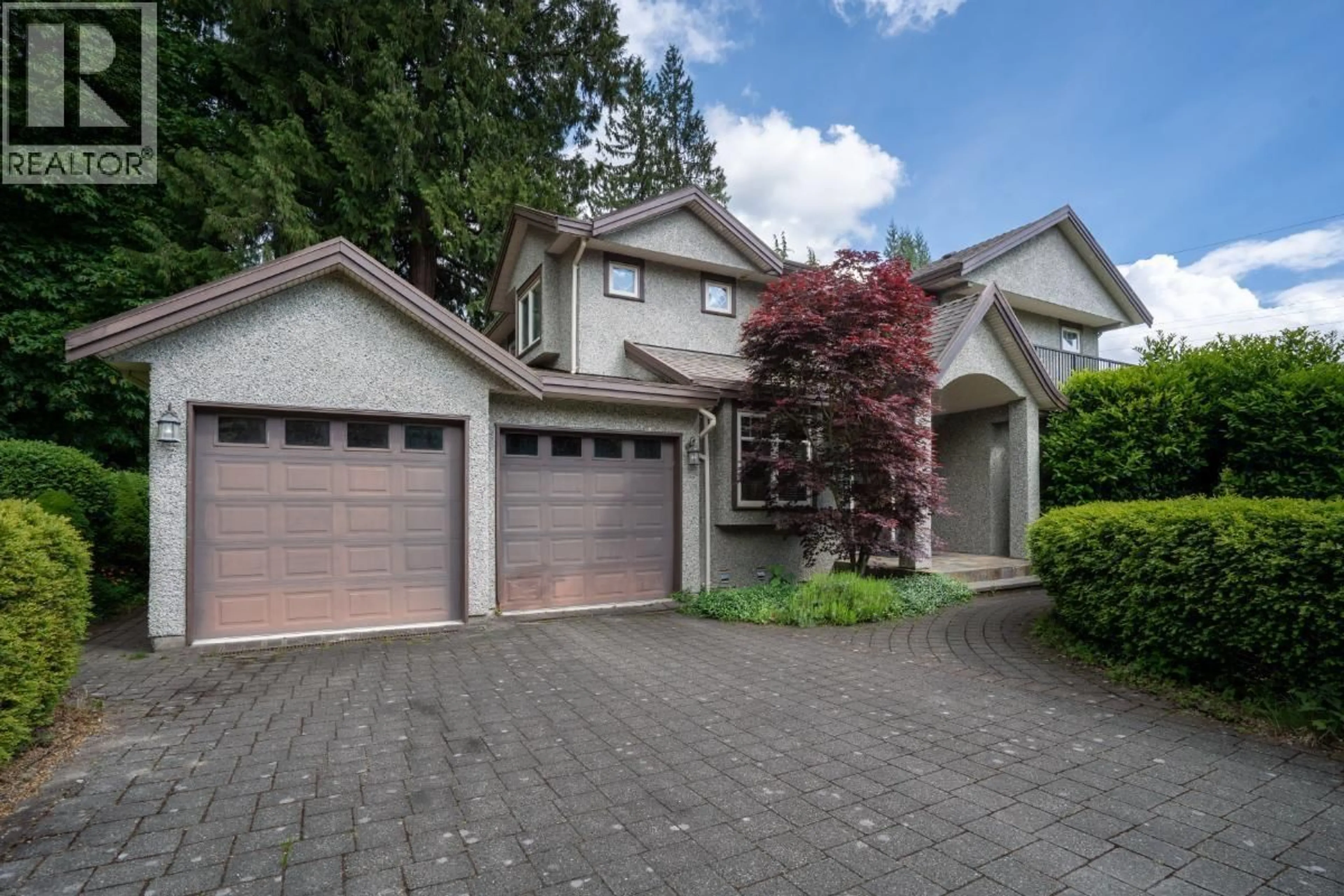 Home with vinyl exterior material, street for 4986 SHIRLEY AVENUE, North Vancouver British Columbia V7R3W4