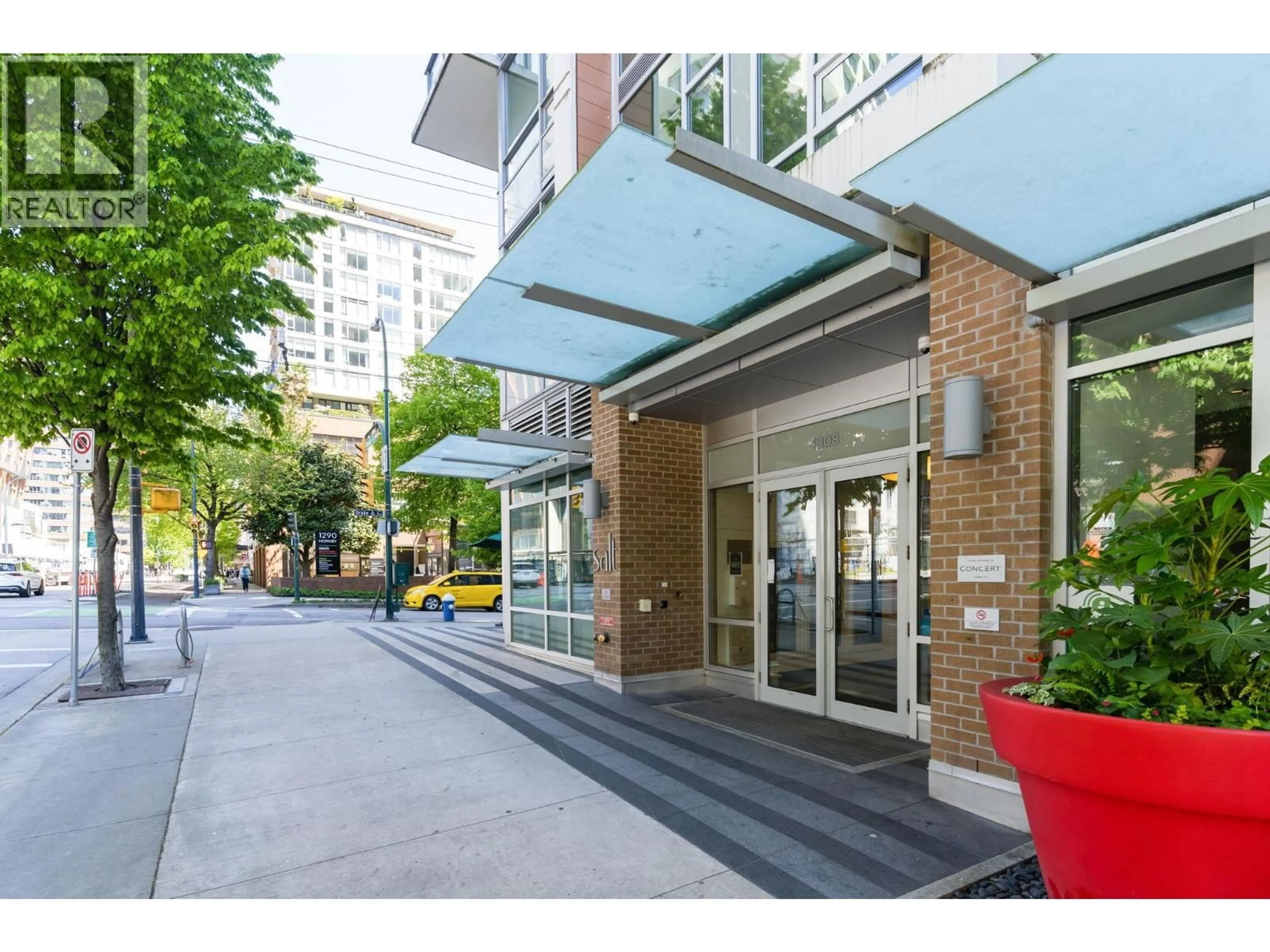 Indoor foyer for 2705 - 1308 HORNBY STREET, Vancouver British Columbia V6Z0C5
