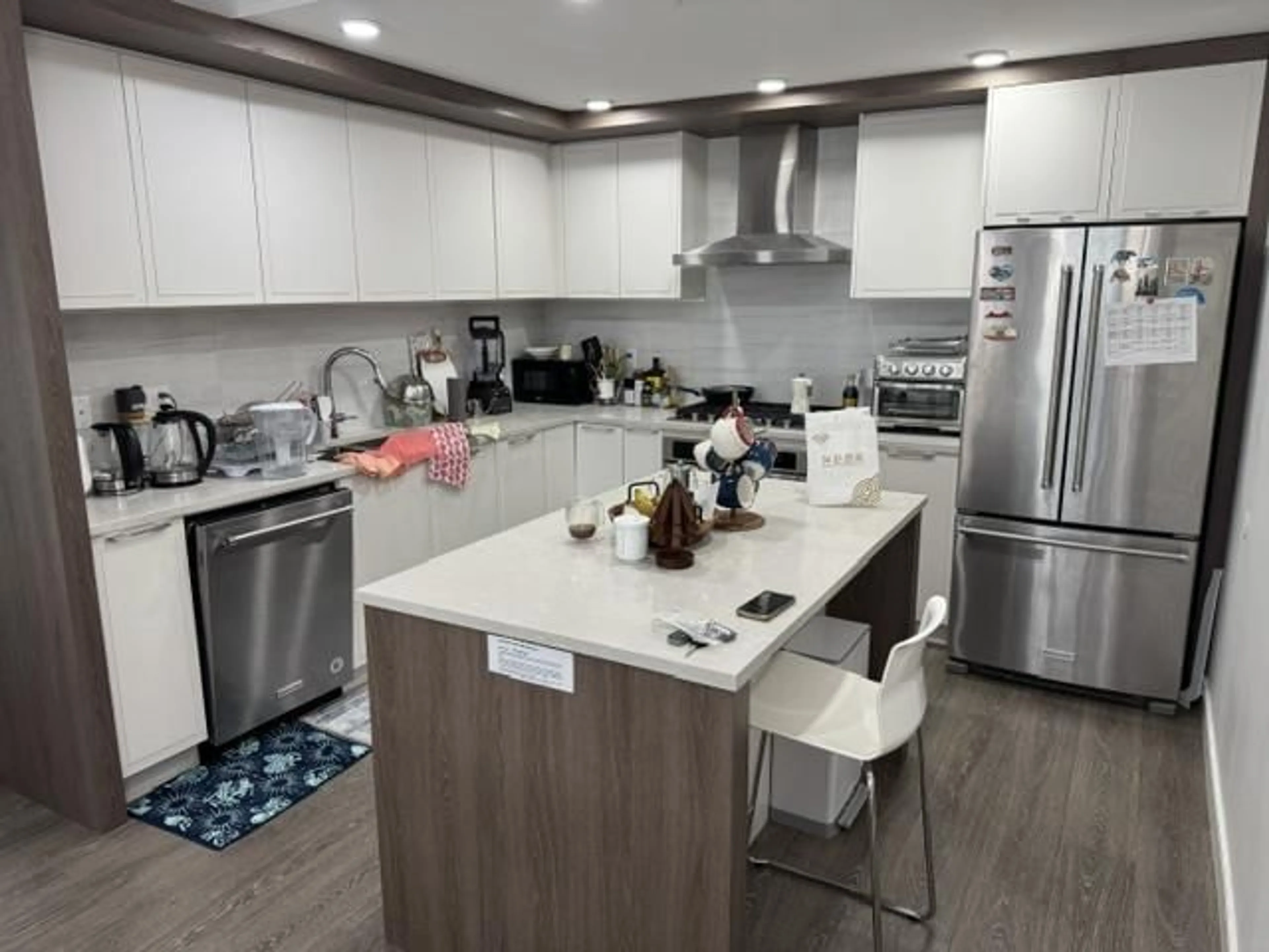 Open concept kitchen, unknown for 218 - 11507 84 AVENUE, Delta British Columbia V4C0E5