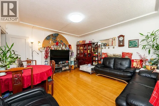 3553 INVERNESS STREET, Vancouver 5