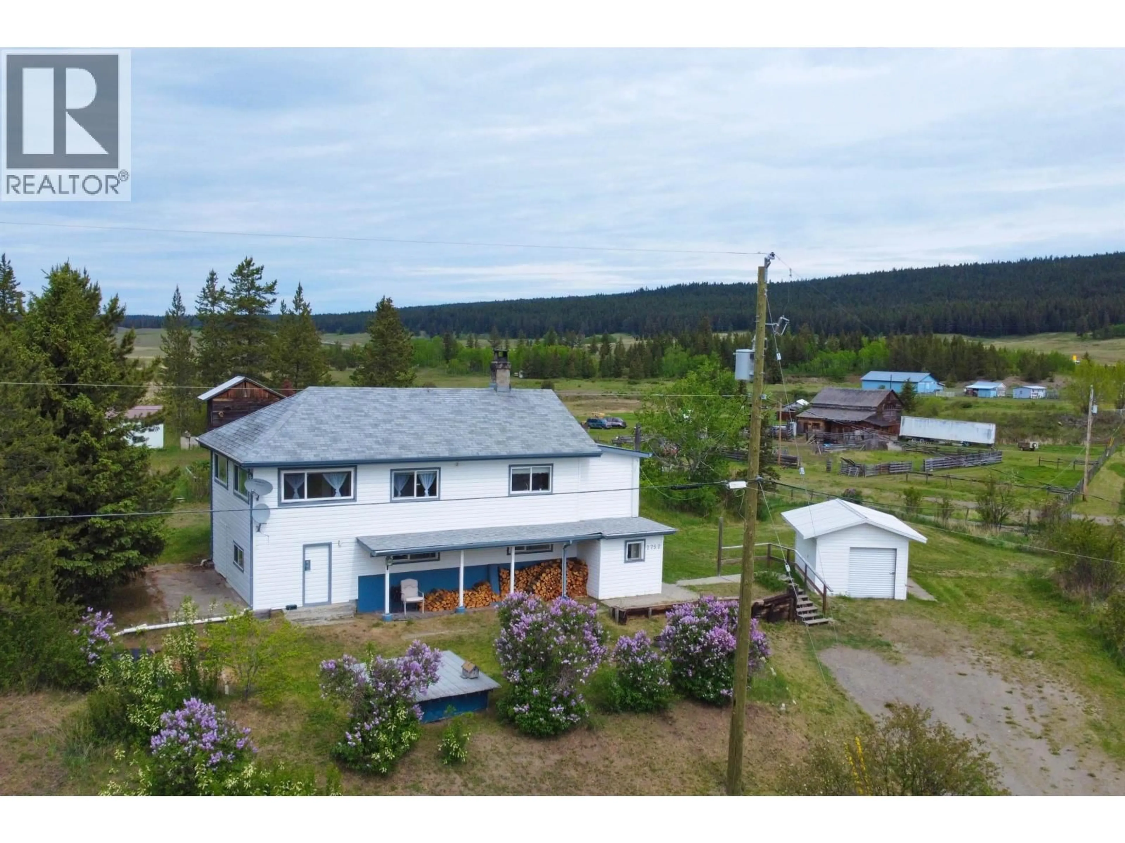 A pic from outside/outdoor area/front of a property/back of a property/a pic from drone, building for 2752 ENTERPRISE ROAD, Williams Lake British Columbia V0K1T1