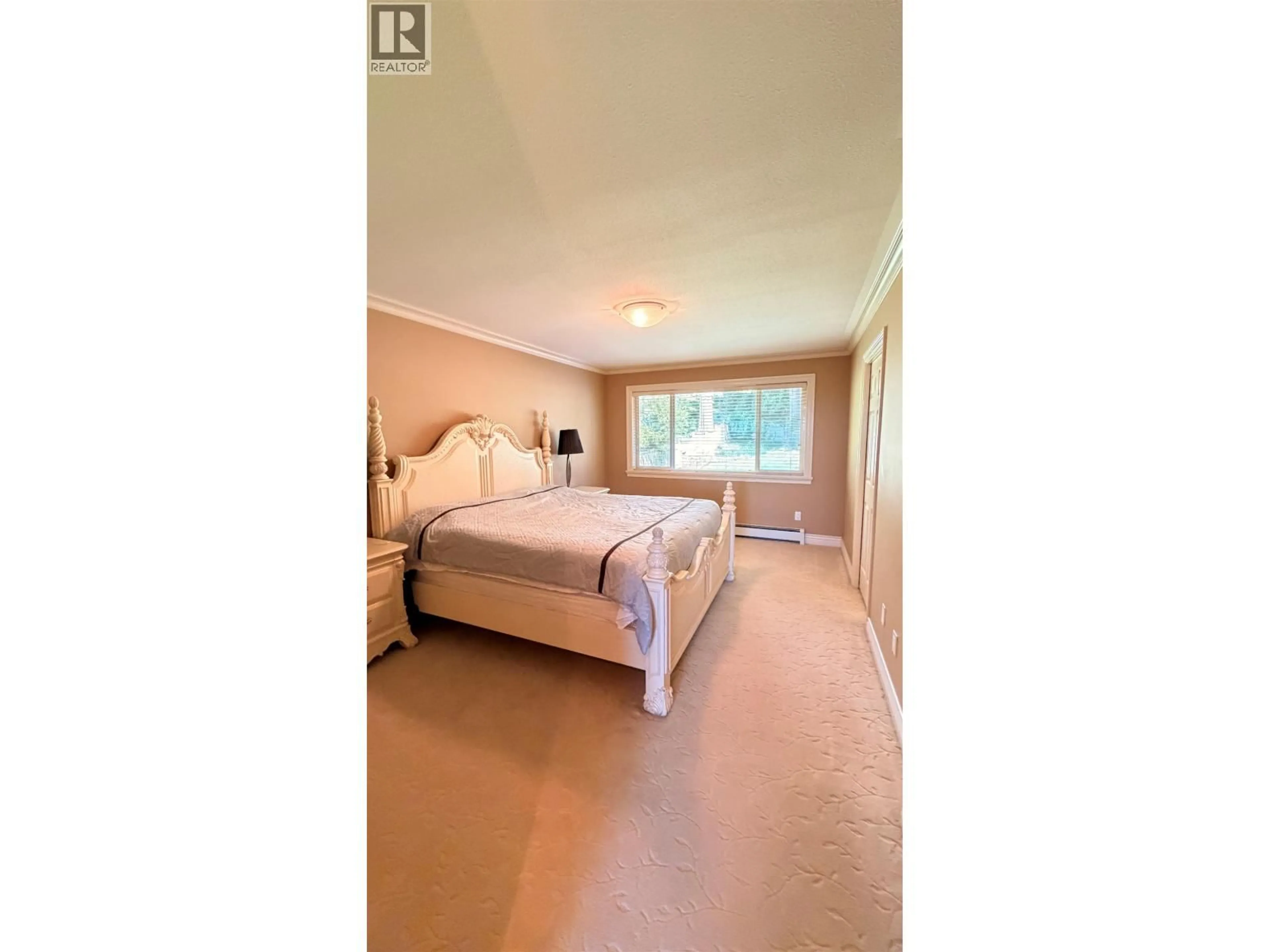 Bedroom with bed, unknown for 1393 MATHERS AVENUE, West Vancouver British Columbia V7T2G5