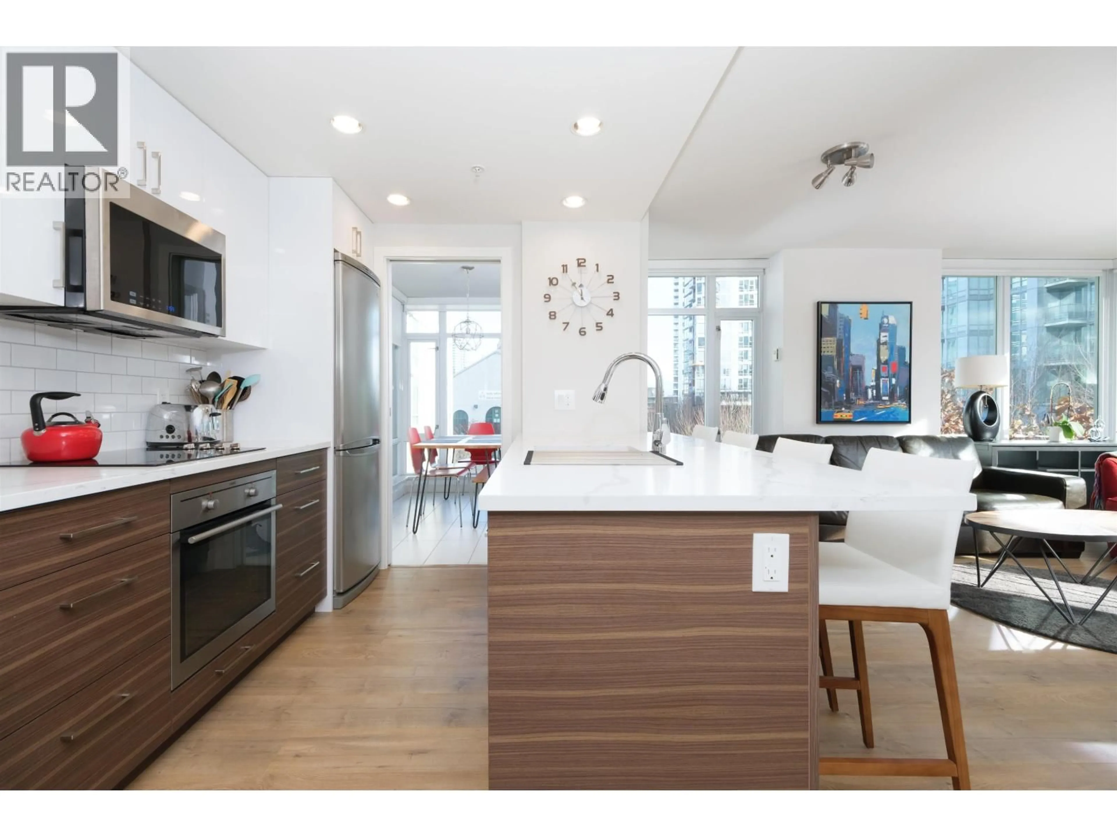 Open concept kitchen, unknown for 501 - 161 GEORGIA STREET, Vancouver British Columbia V6B0K9