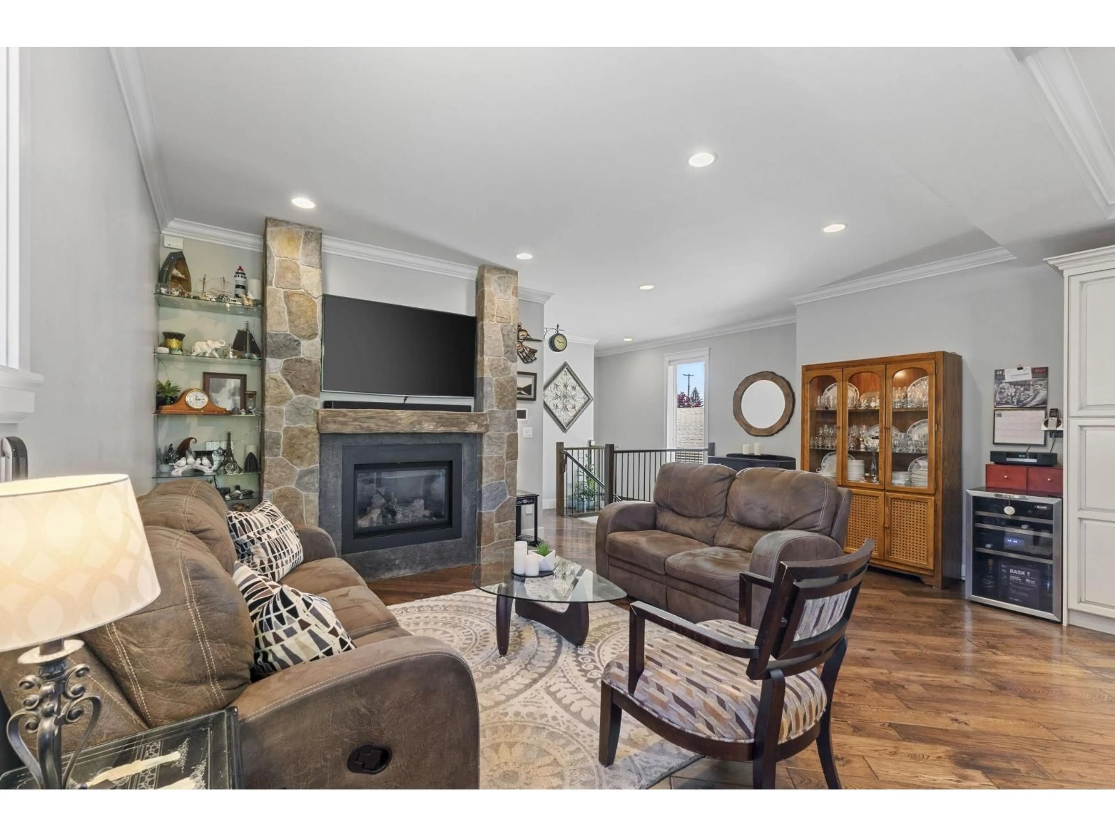 Living room with furniture, unknown for 9603 ST. DAVID STREET, Chilliwack British Columbia V2P5B5