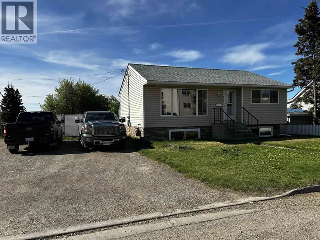 9519 99 AVENUE, Fort St. John 2