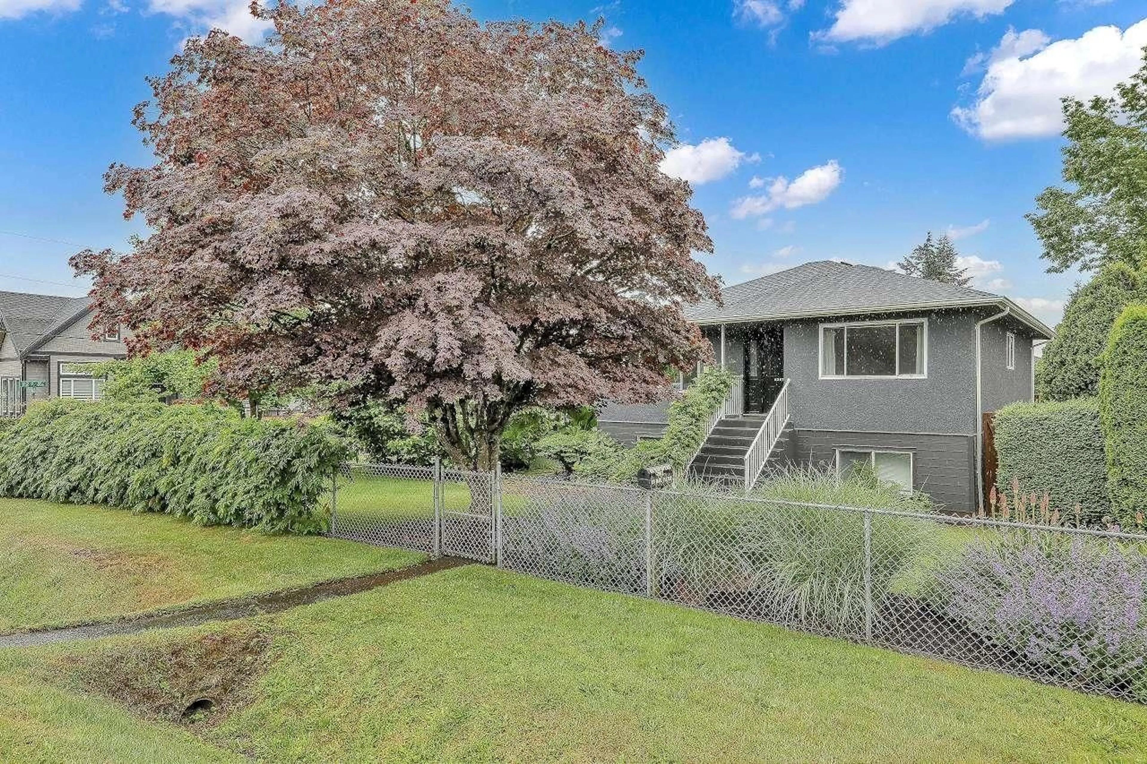 A pic from outside/outdoor area/front of a property/back of a property/a pic from drone, unknown for 8257 114 STREET, Delta British Columbia V4C5J5