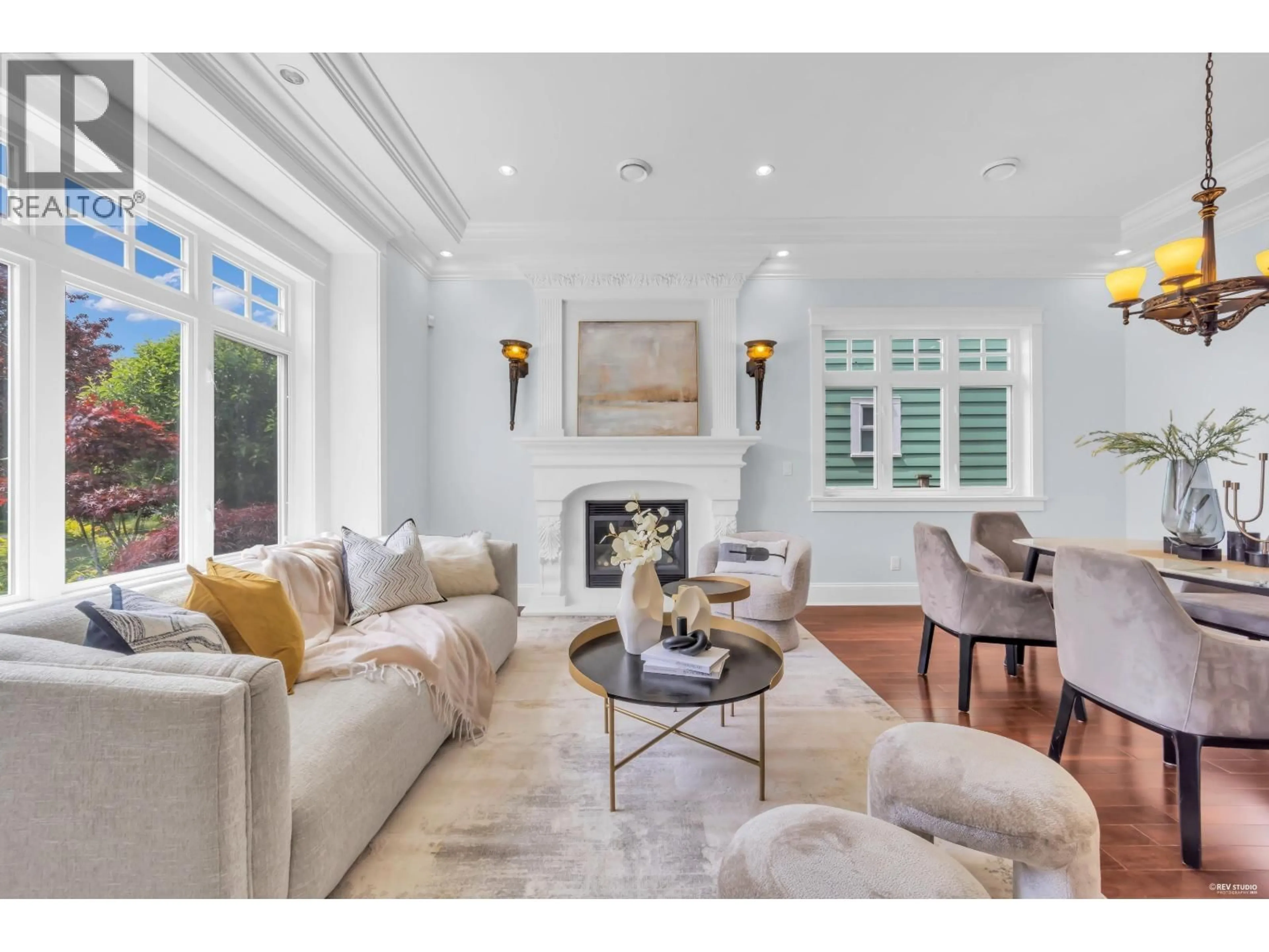 Living room with furniture, unknown for 1675 59TH AVENUE, Vancouver British Columbia V6P1Z3