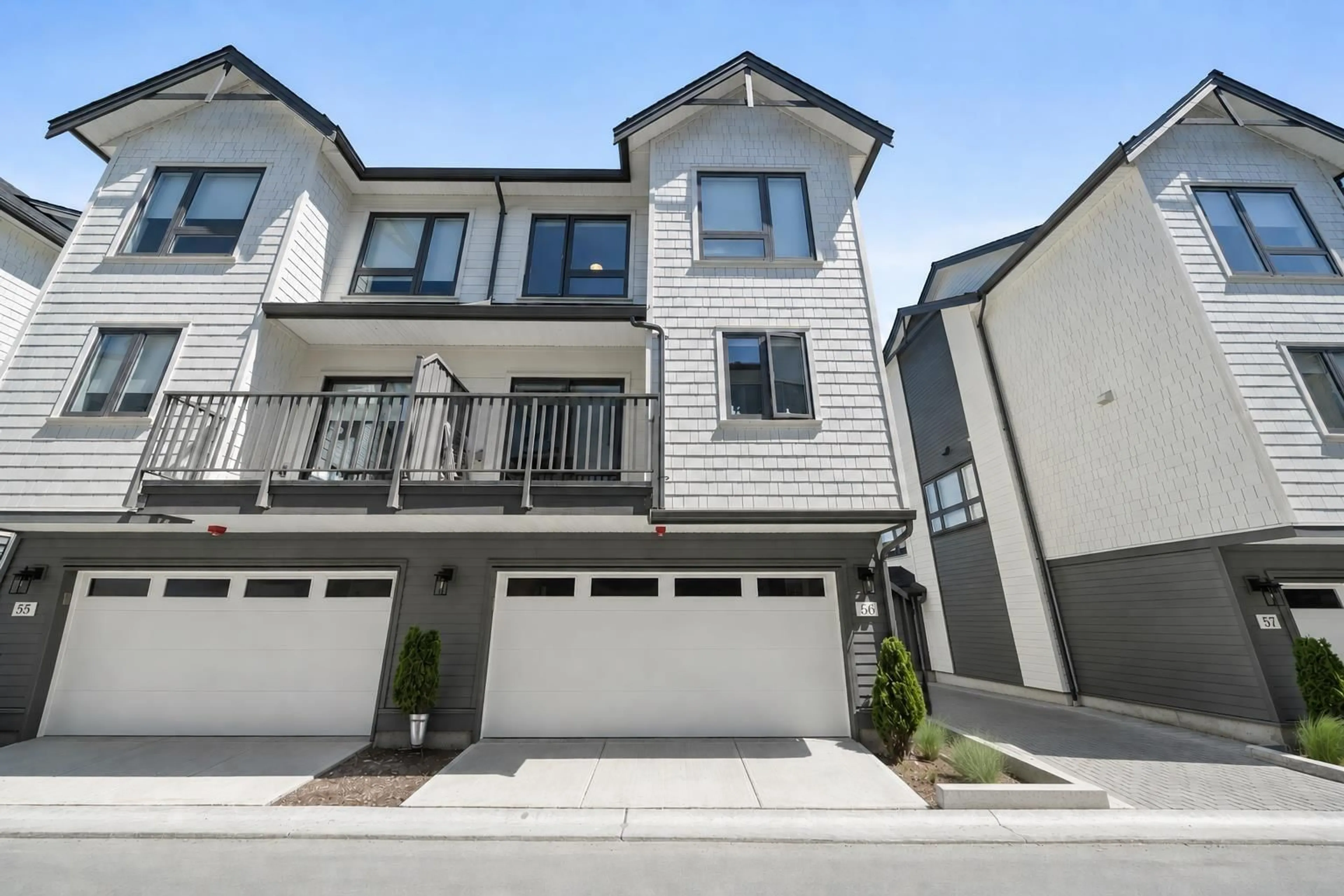 Home with vinyl exterior material, street for 56 - 16358 90 AVENUE, Surrey British Columbia V4N4T2