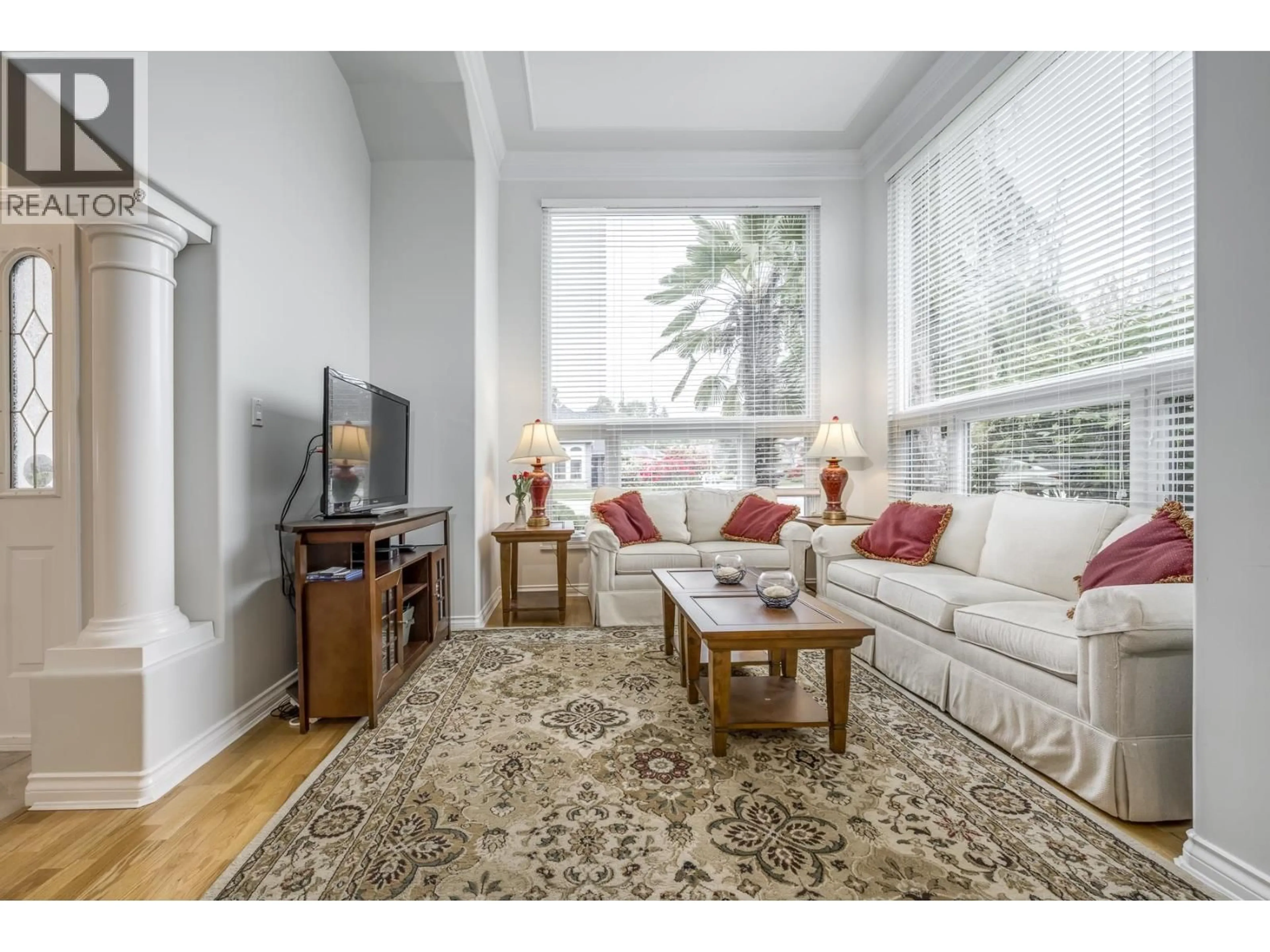 Living room with furniture, unknown for 1575 SPYGLASS CRESCENT, Delta British Columbia V4M4E6