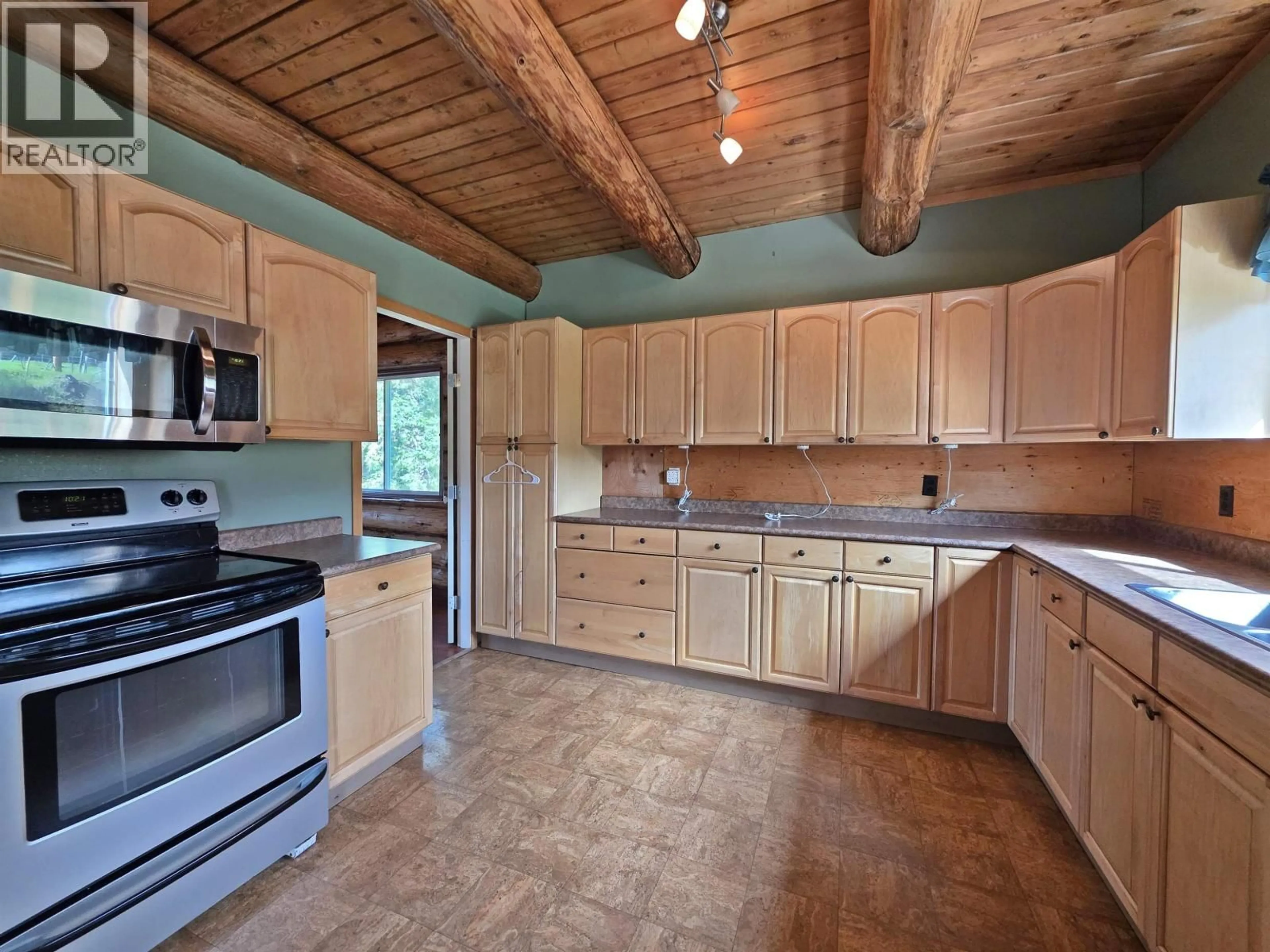 Unknown for 2303 PINNACLES ROAD, Quesnel British Columbia V2J7H6