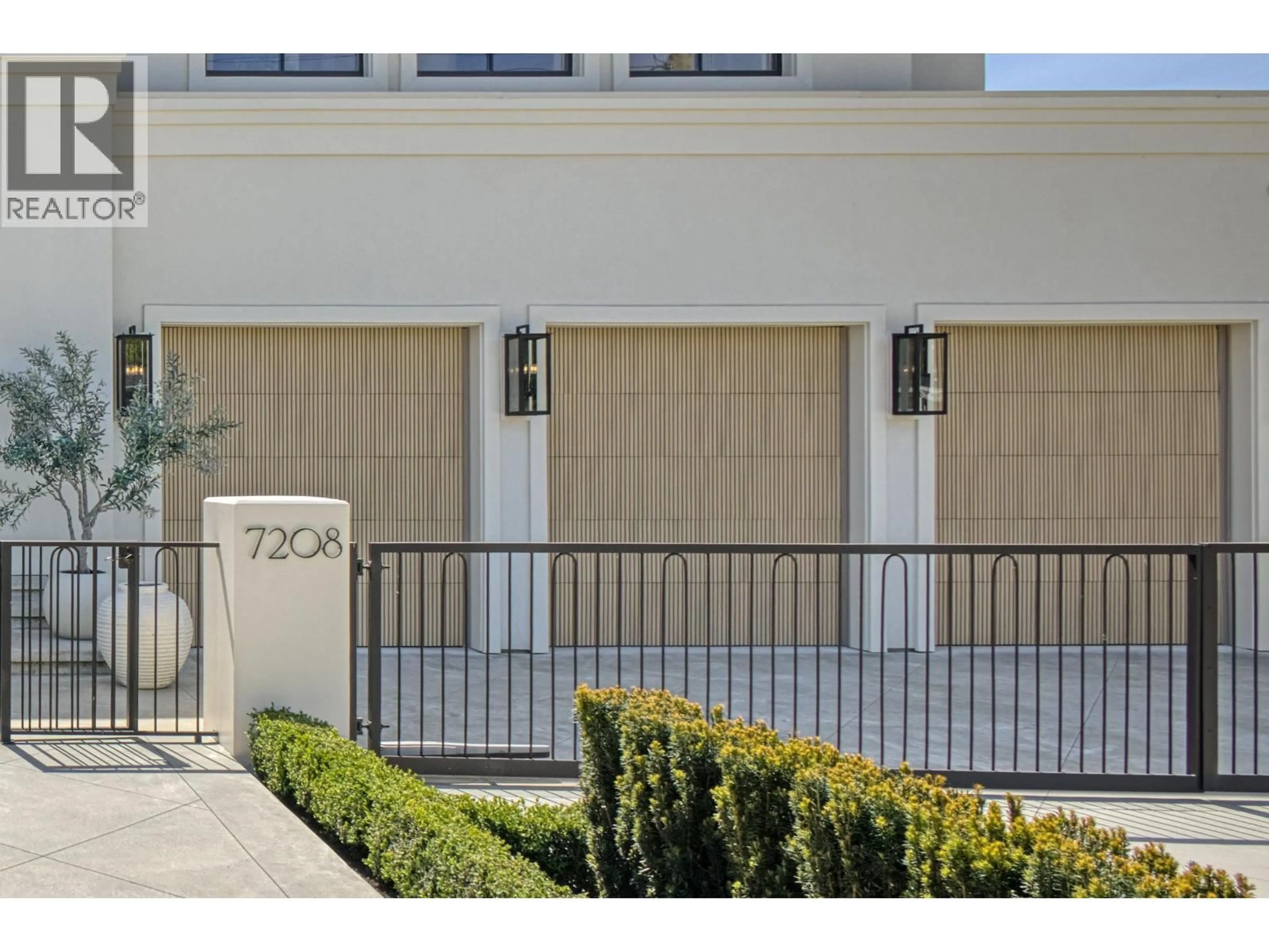 Unknown for 7208 SUTLIFF STREET, Burnaby British Columbia V5A1M9