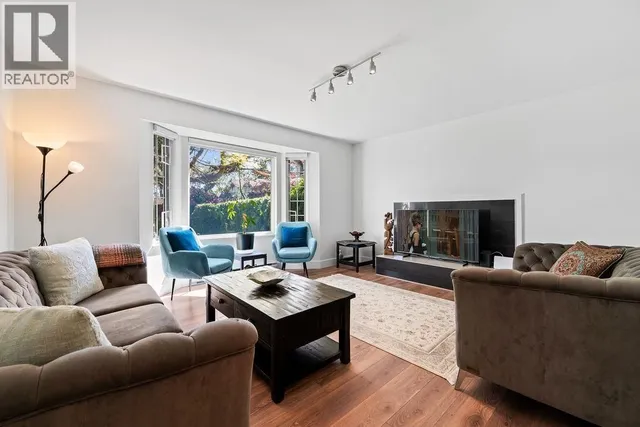 1440 HOPE ROAD, North Vancouver 3