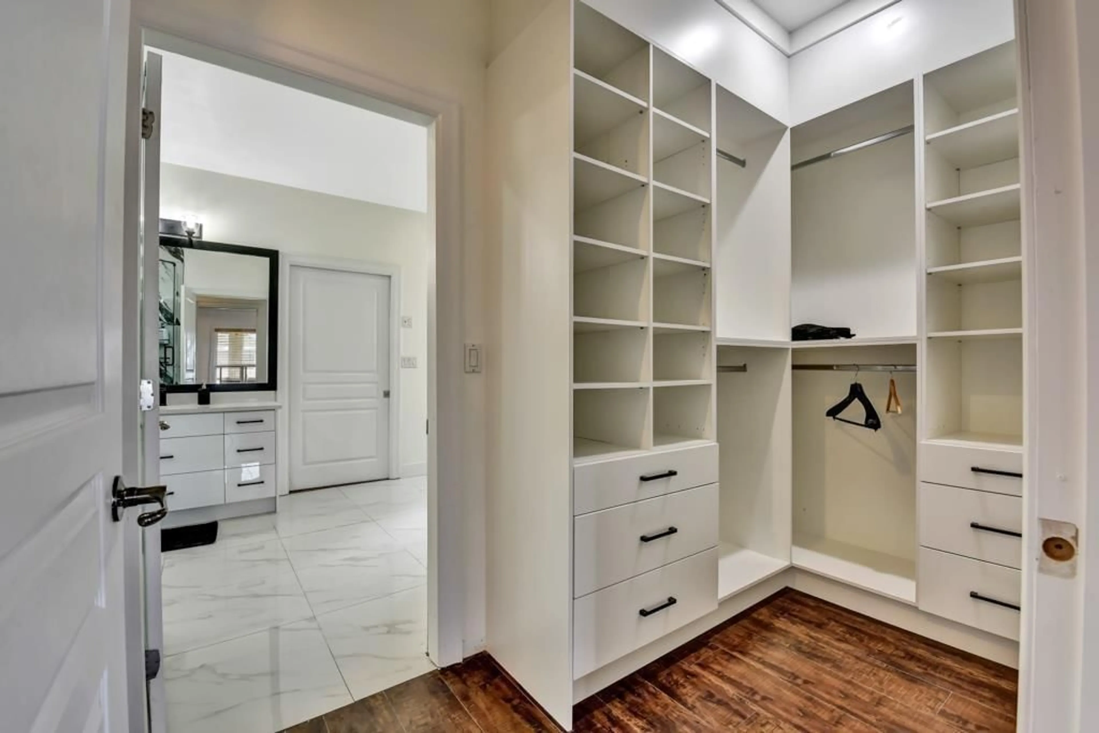 Storage room or clothes room or walk-in closet for 15181 68A AVENUE, Surrey British Columbia V3S7Y7