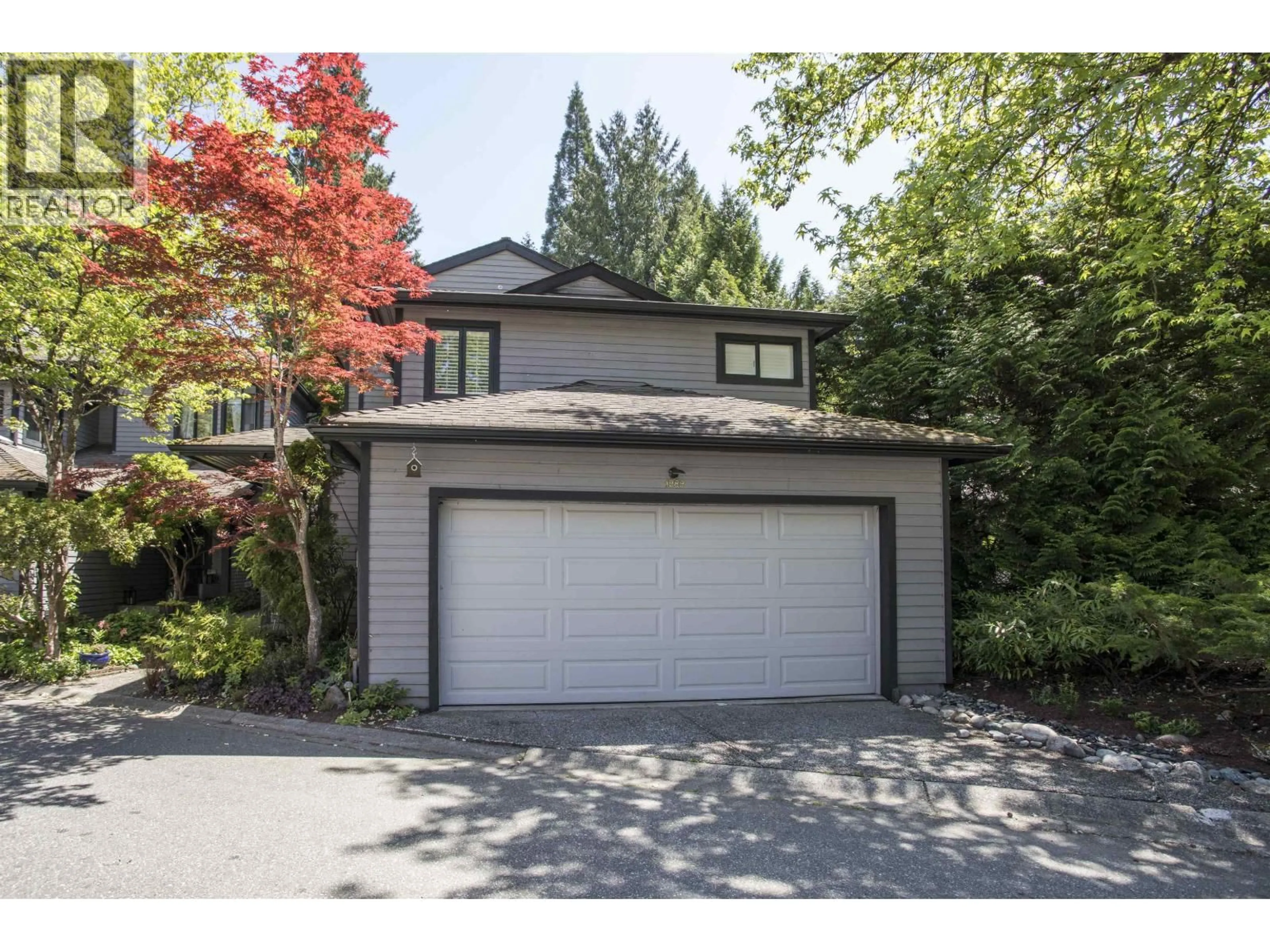 Unknown for 1989 CEDAR VILLAGE CRESCENT, North Vancouver British Columbia V7J3P5