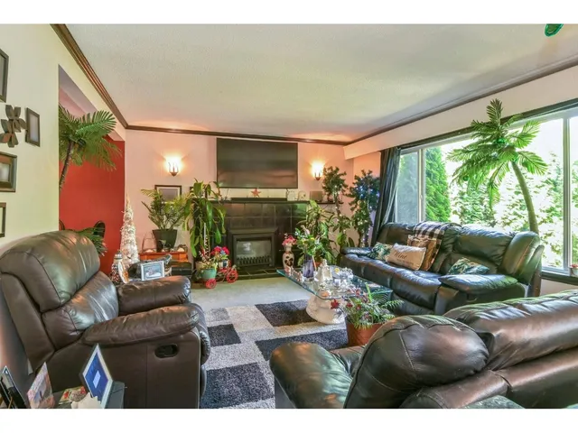 31868 CARLSRUE AVENUE, Abbotsford 3