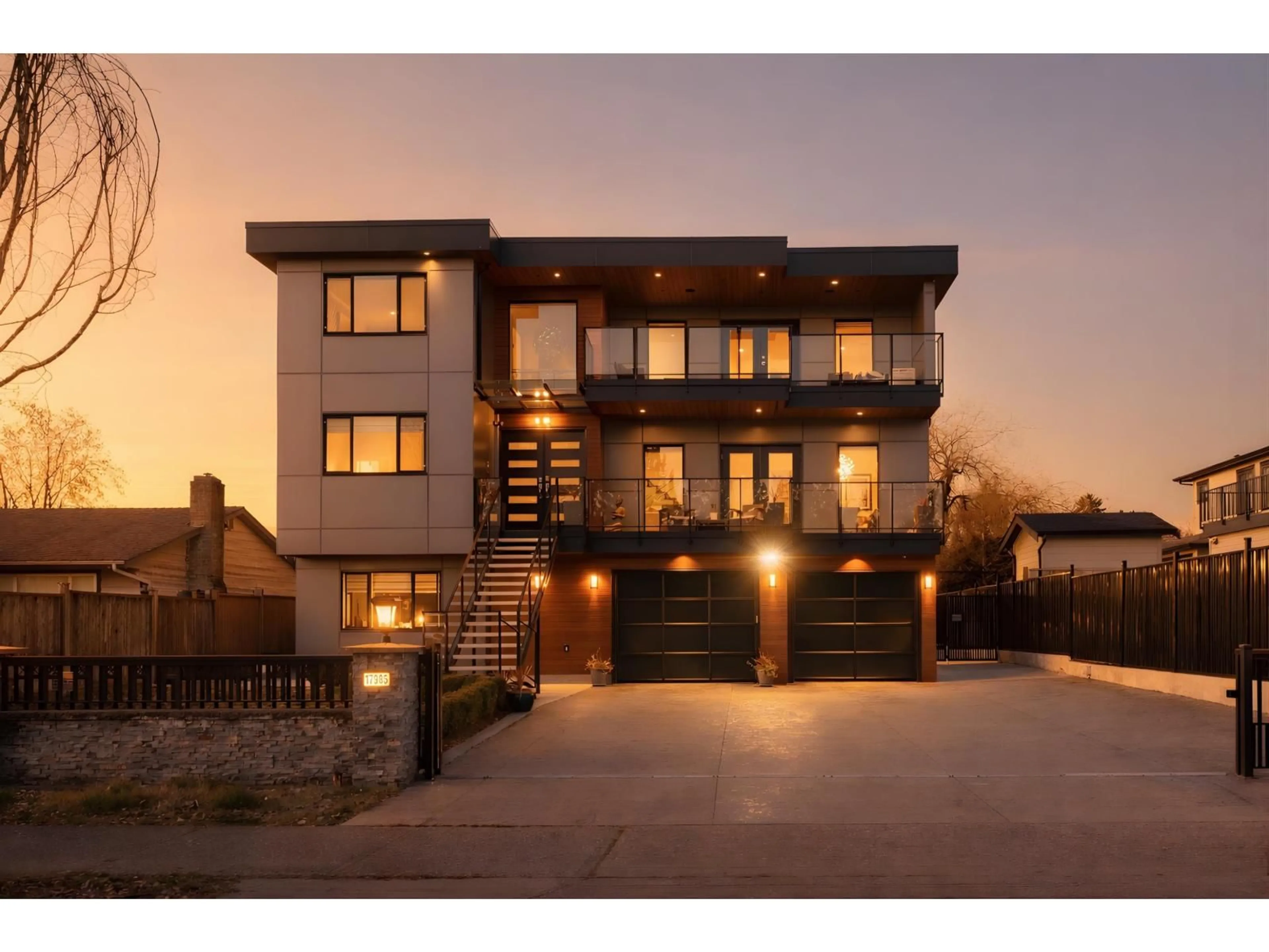 Home with brick exterior material, unknown for 17985 56A AVENUE, Surrey British Columbia V3S5H4