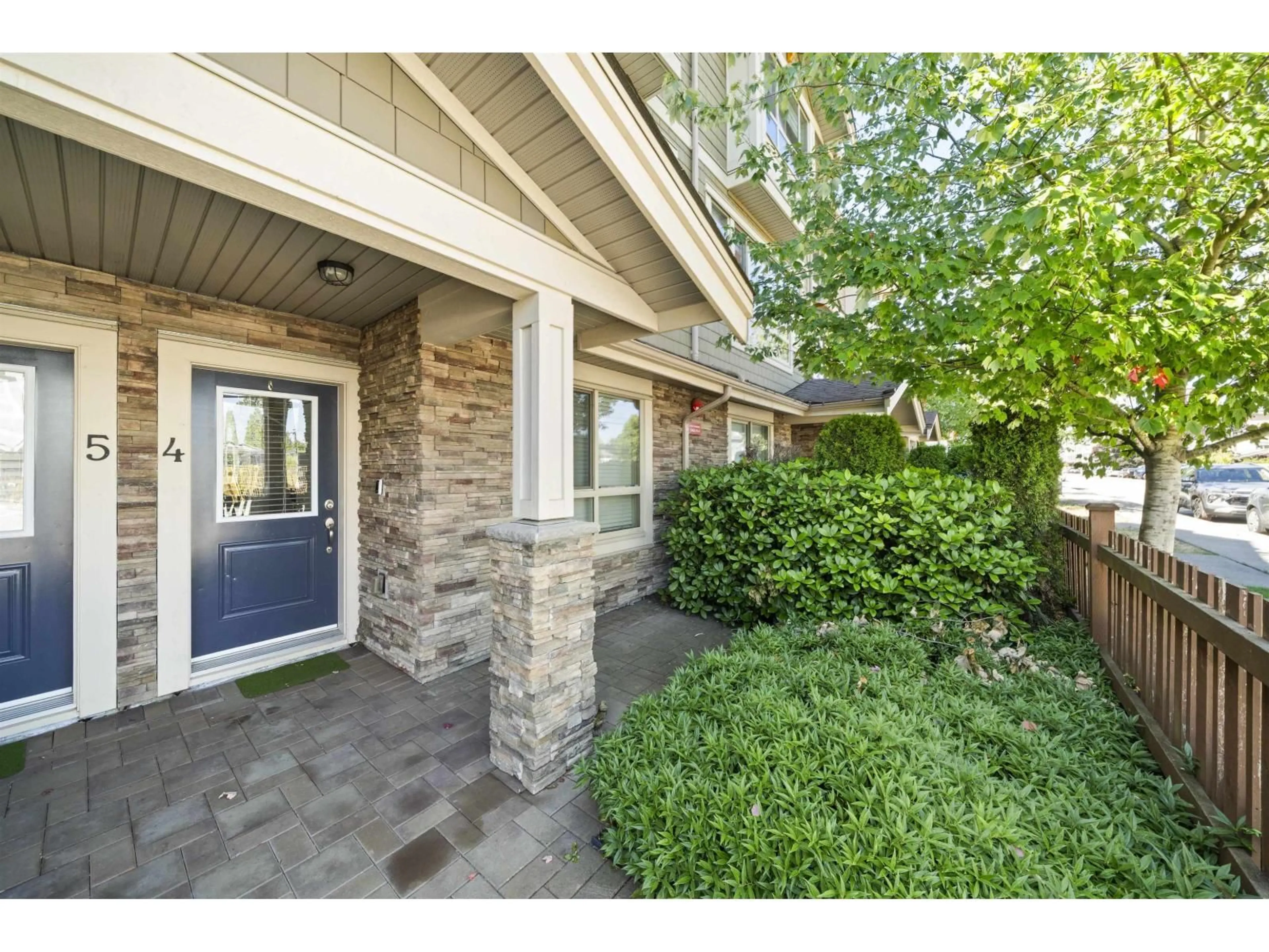 Unknown for 4 - 19752 55A AVENUE, Langley British Columbia V3A3X2