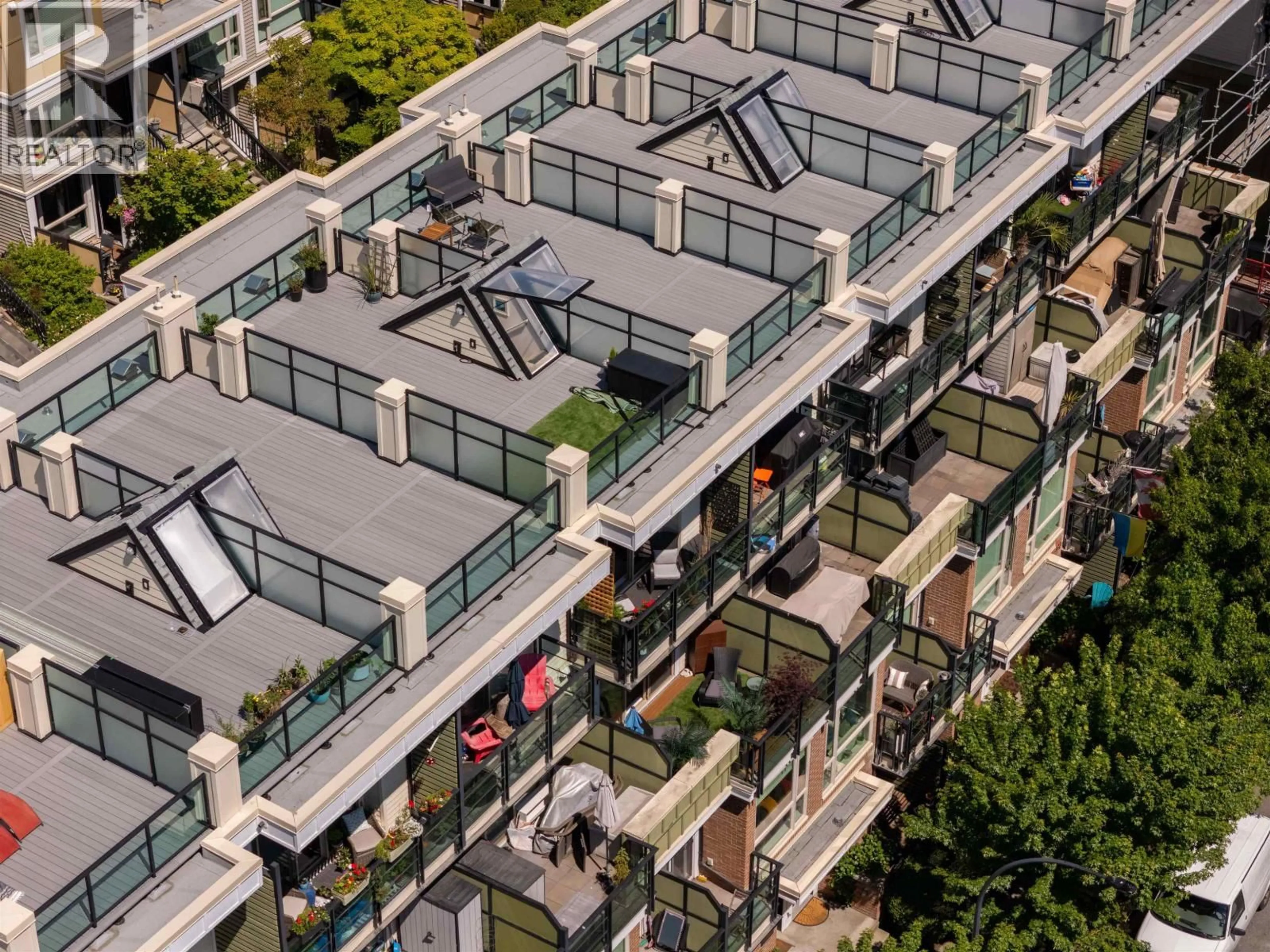 A pic from outside/outdoor area/front of a property/back of a property/a pic from drone, city buildings view from balcony for 74 - 728 14TH STREET, North Vancouver British Columbia V7M0A8