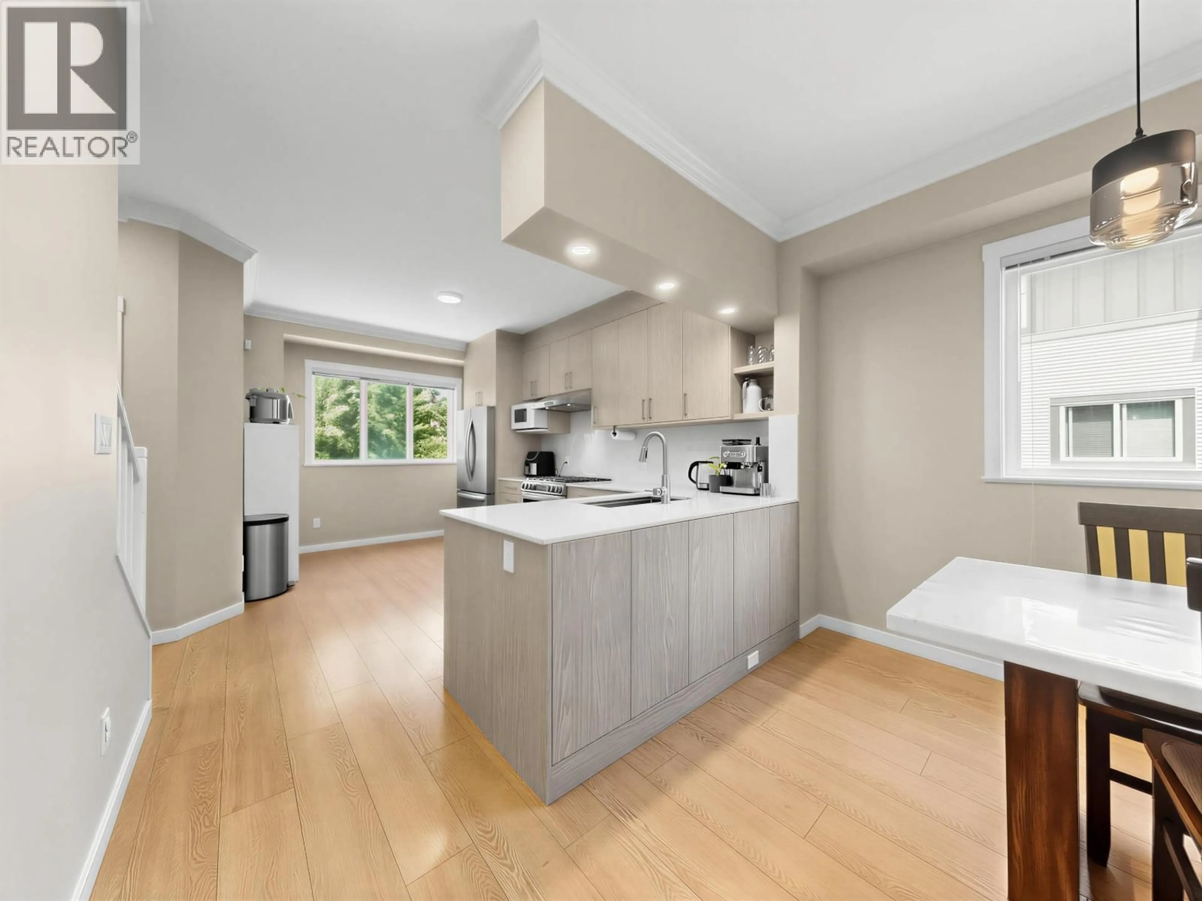 Open concept kitchen, unknown for 36 - 9440 FERNDALE ROAD, Richmond British Columbia V6Y0A7