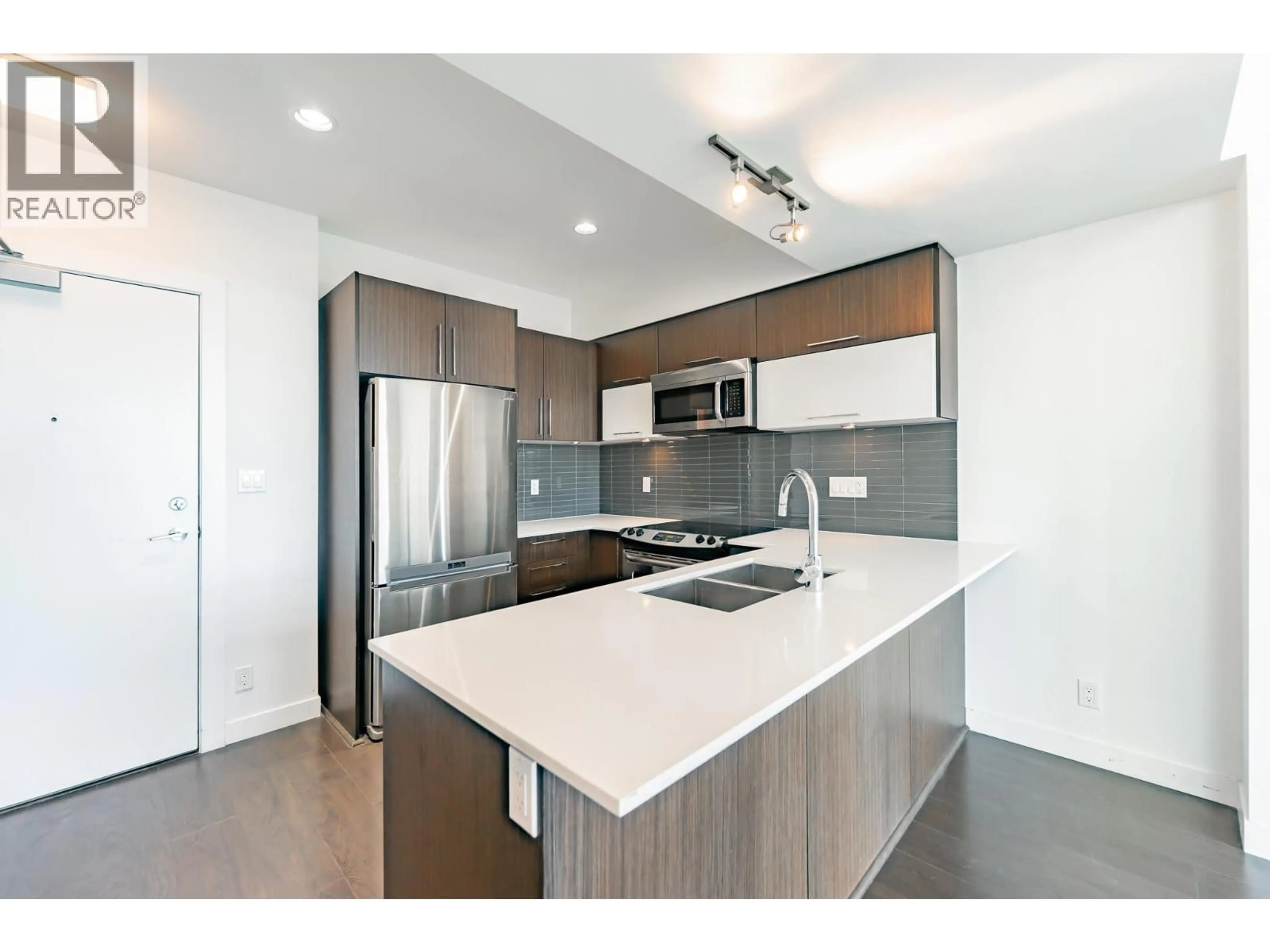 Standard kitchen, unknown for 505 - 10020 DUNOON DRIVE, Richmond British Columbia V7A0A7
