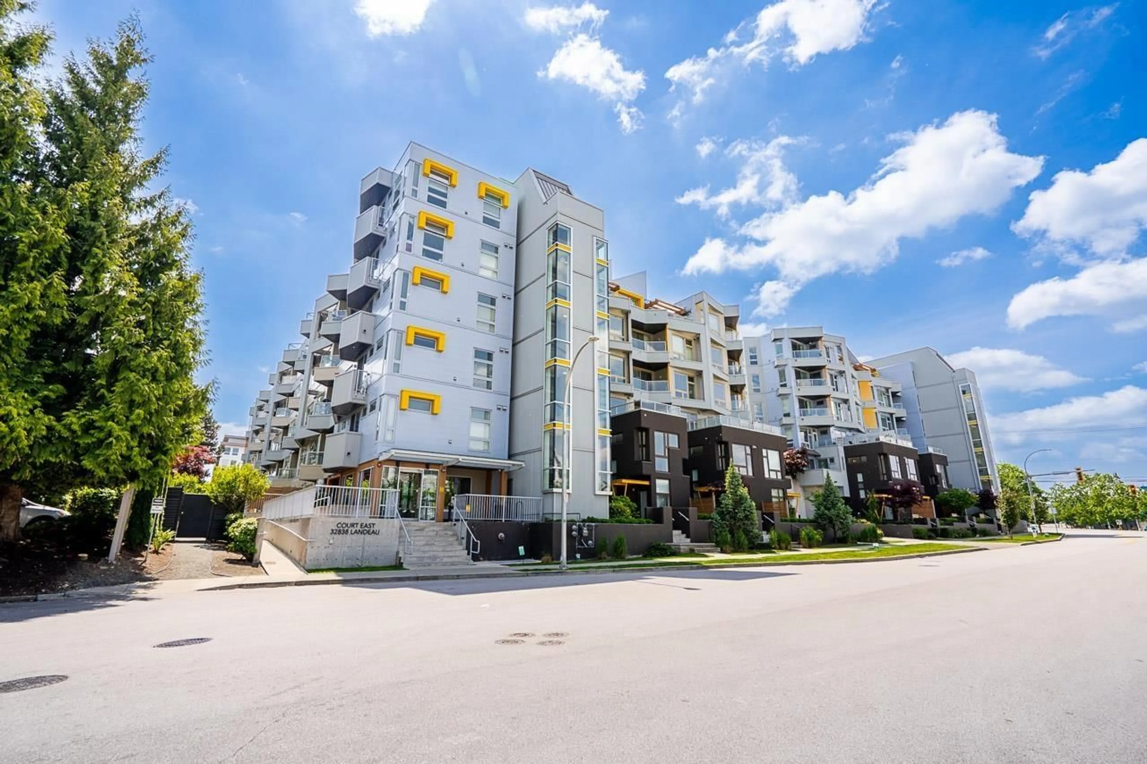 Unknown for 609 - 32838 LANDEAU PLACE, Abbotsford British Columbia V2S0M6