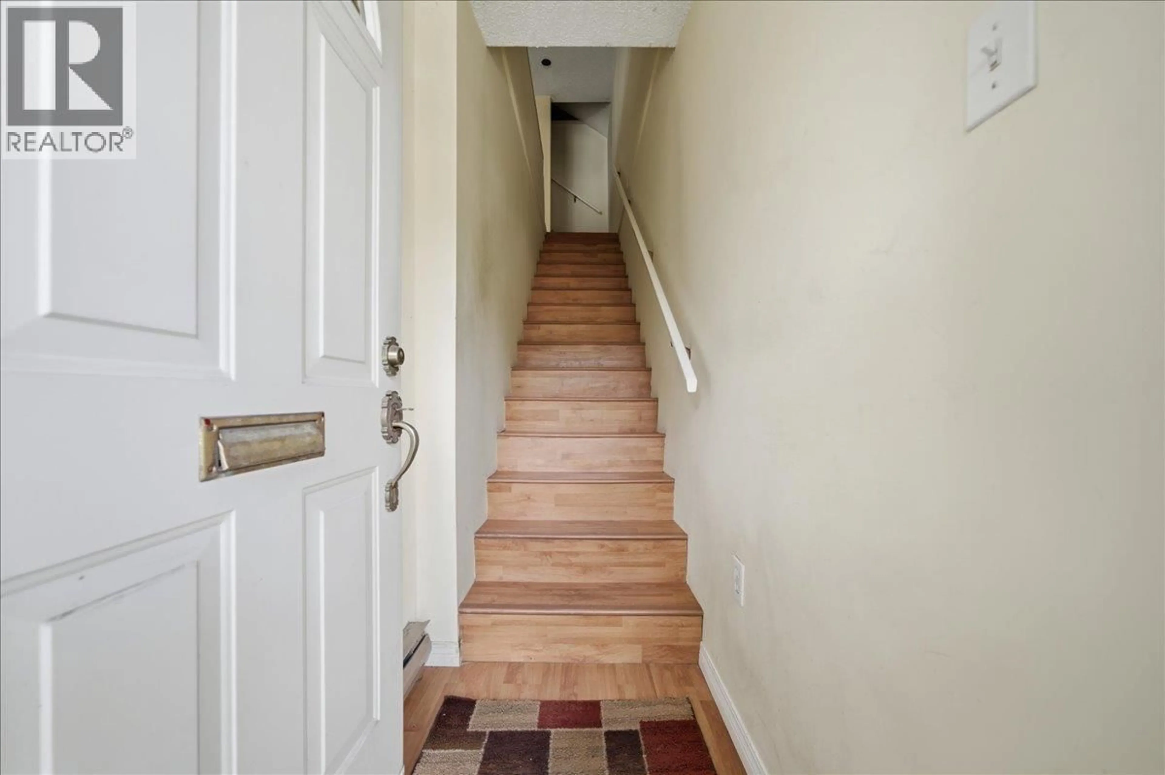 Unknown for 9932 MILLBURN COURT, Burnaby British Columbia V3N4M8