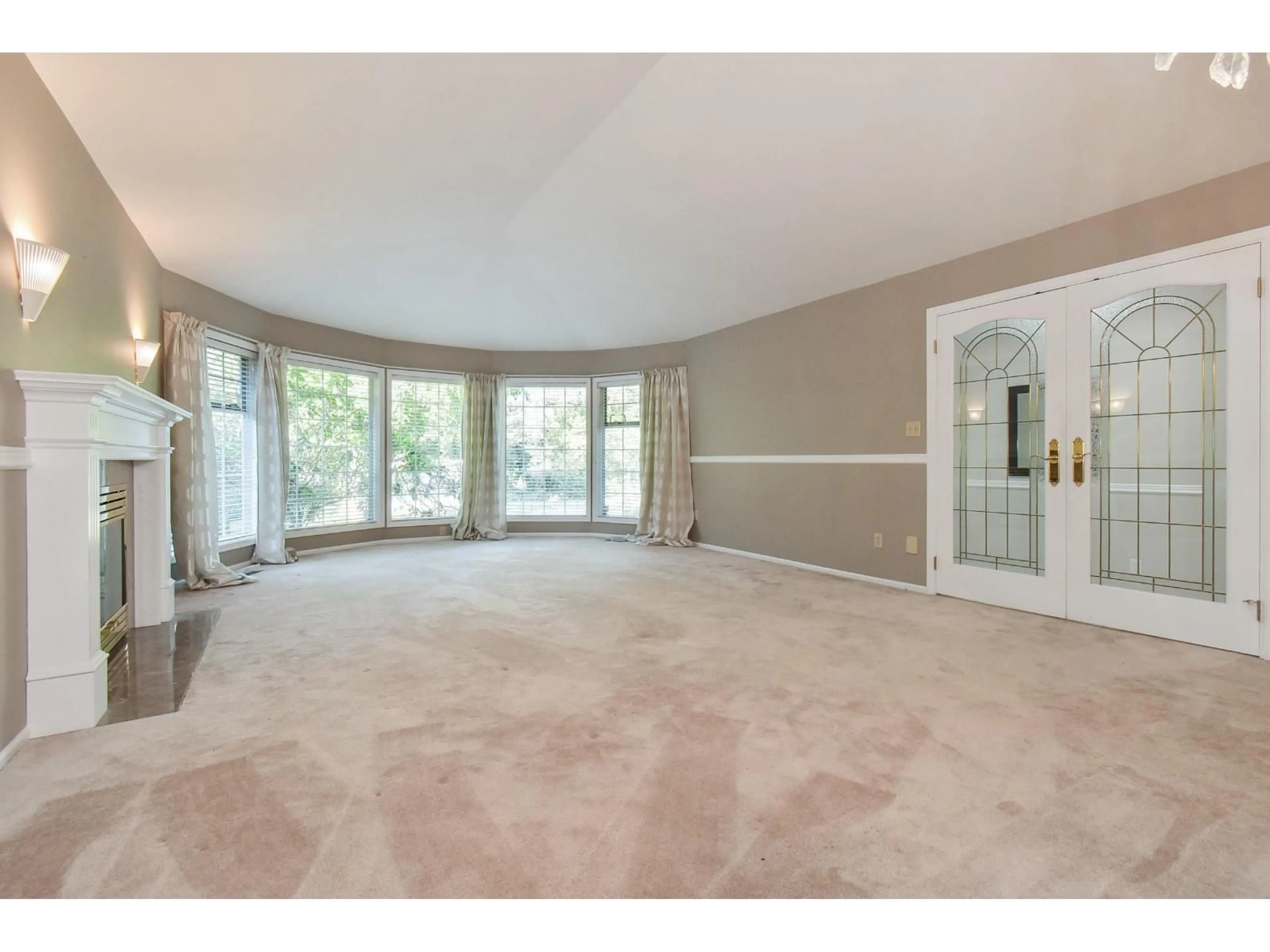 A pic of a room for 13056 22A AVENUE, Surrey British Columbia V4A8Y4