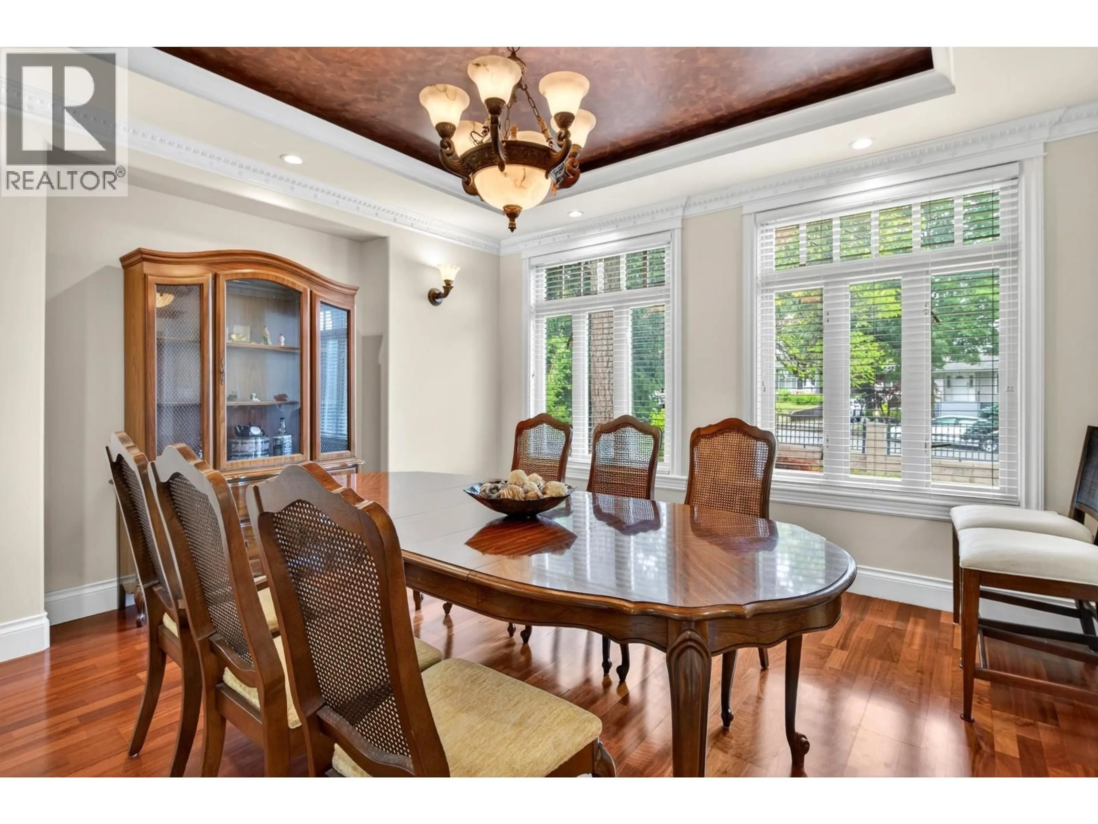Dining room, wood/laminate floor for 6166 DENBIGH AVENUE, Burnaby British Columbia V5H3R5