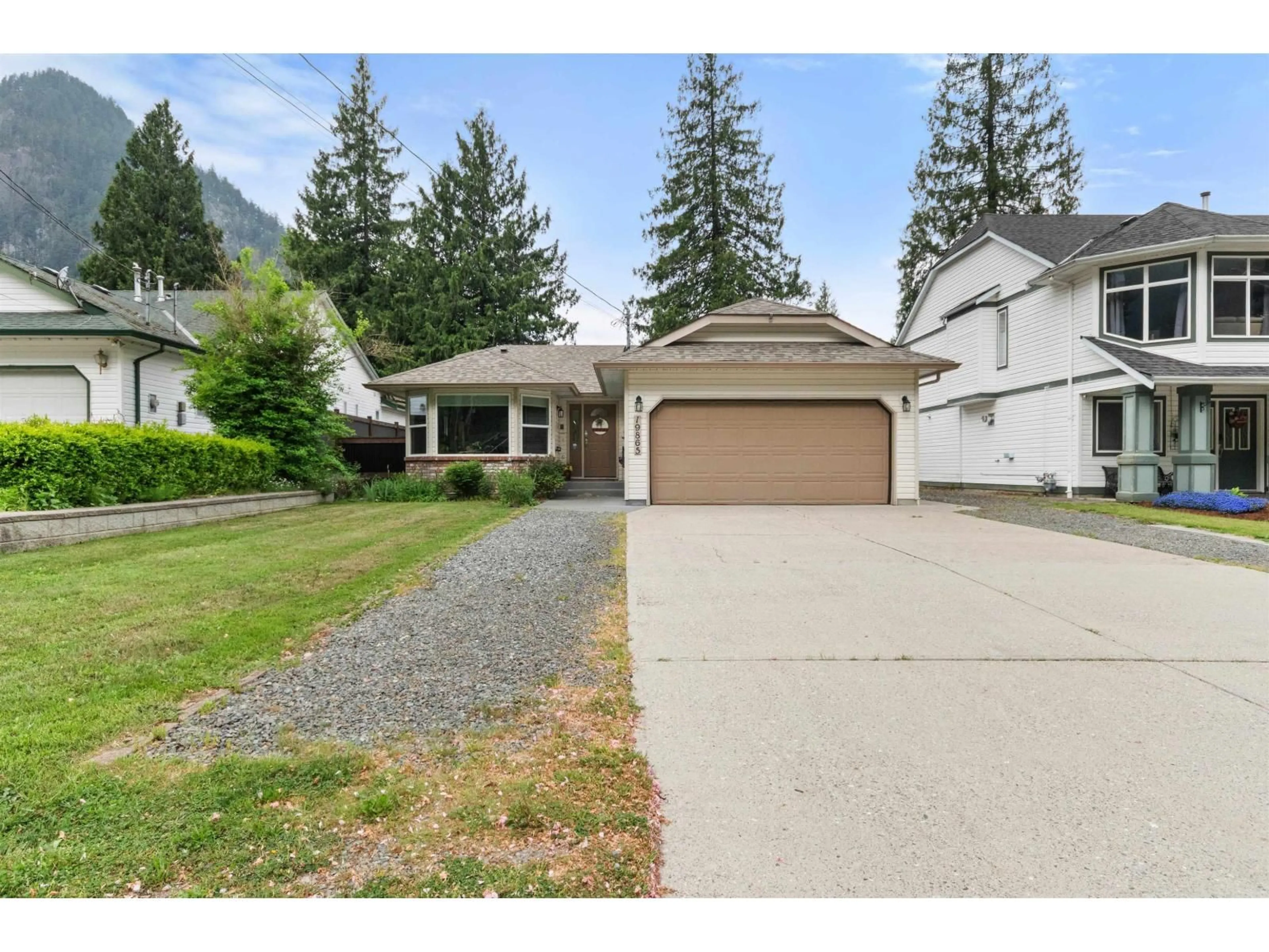 A pic from outside/outdoor area/front of a property/back of a property/a pic from drone, mountain view for 19865 MARIE STREET, Hope British Columbia V0X1L2