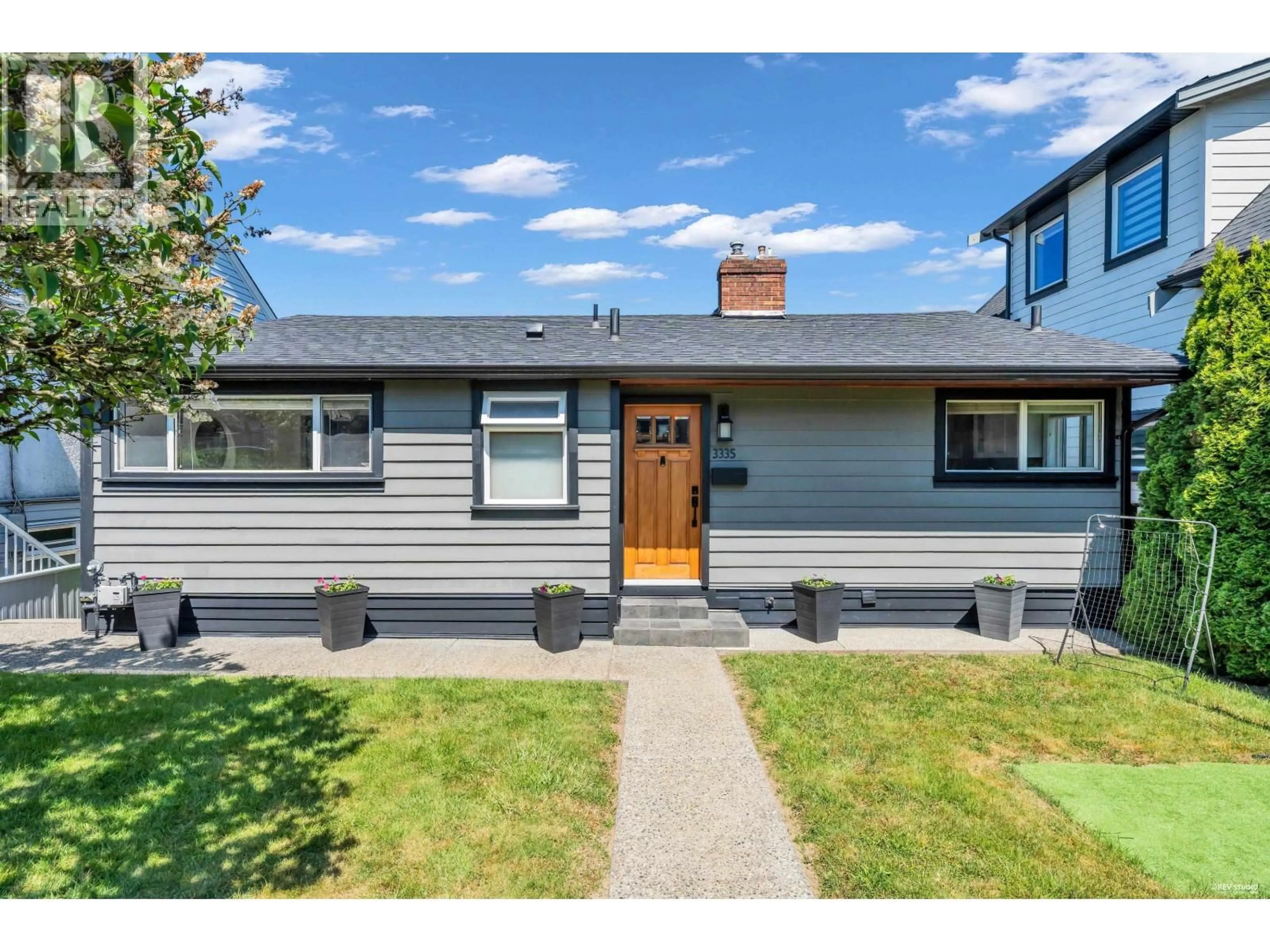 Home with vinyl exterior material, street for 3335 CHURCH STREET, Vancouver British Columbia V5R4W7
