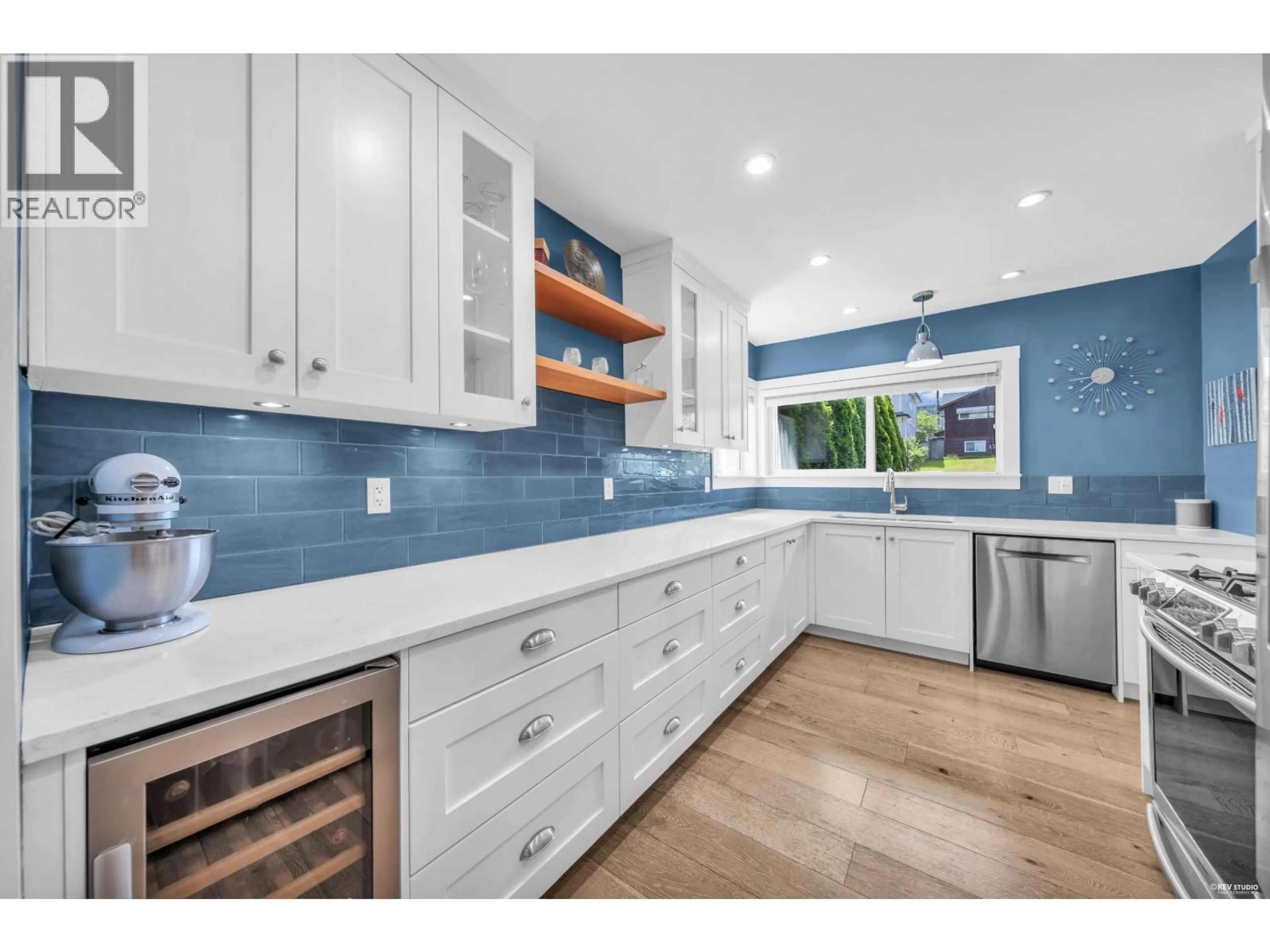 Contemporary kitchen, ceramic/tile floor for 3335 CHURCH STREET, Vancouver British Columbia V5R4W7
