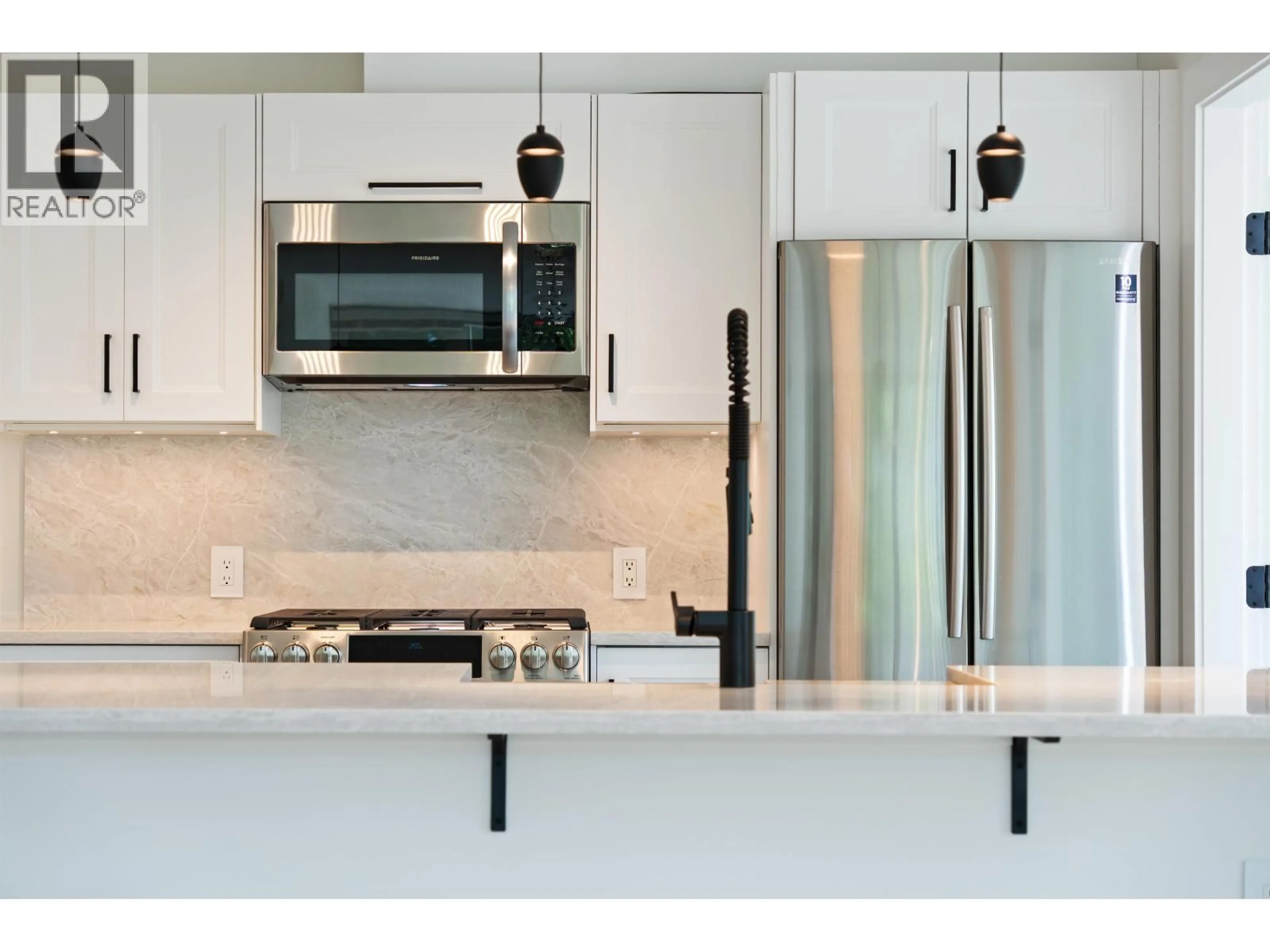 Contemporary kitchen, unknown for 305 - 1328 PENDER STREET, Vancouver British Columbia V6E4T1