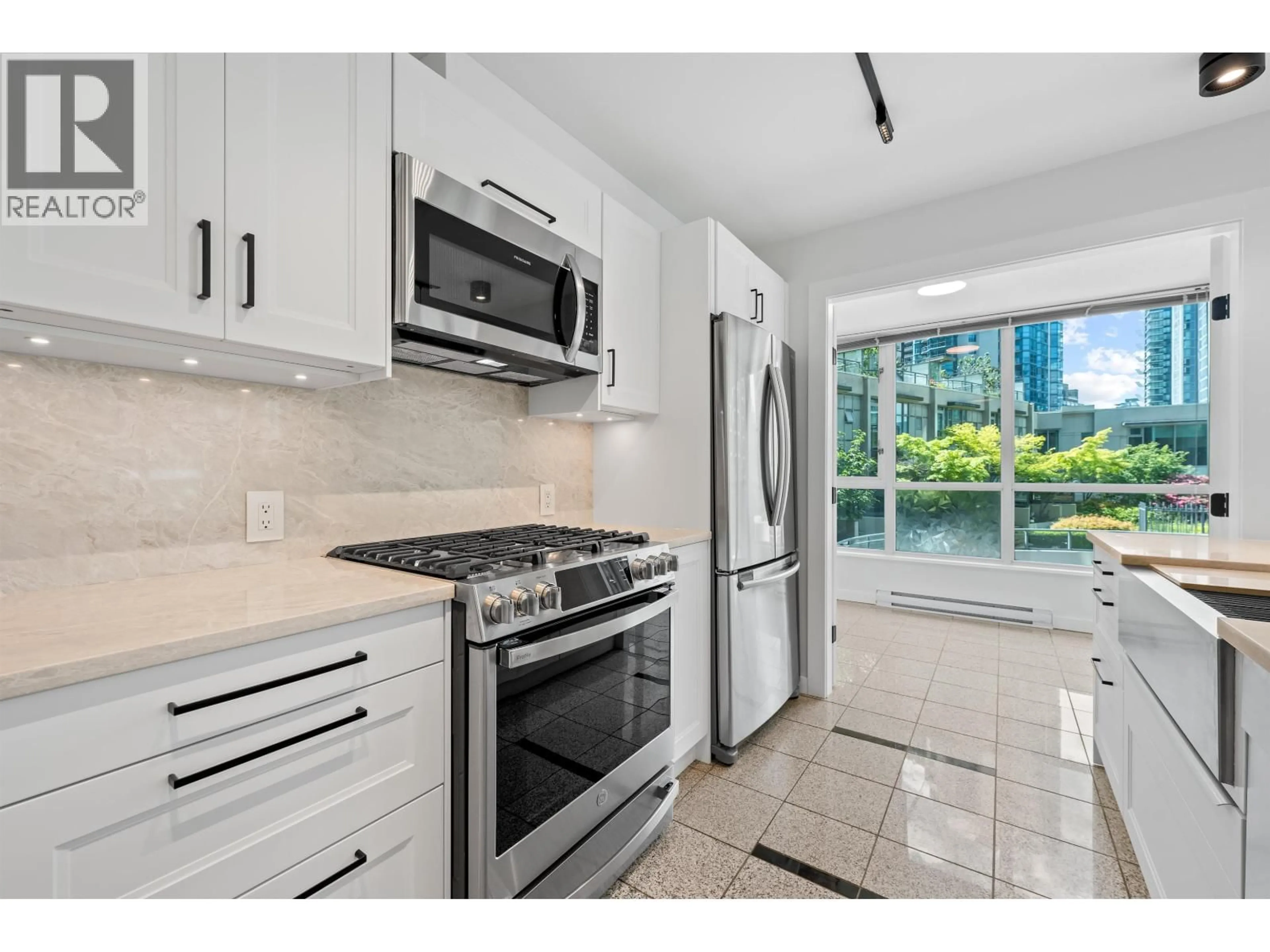 Unknown for 305 - 1328 PENDER STREET, Vancouver British Columbia V6E4T1