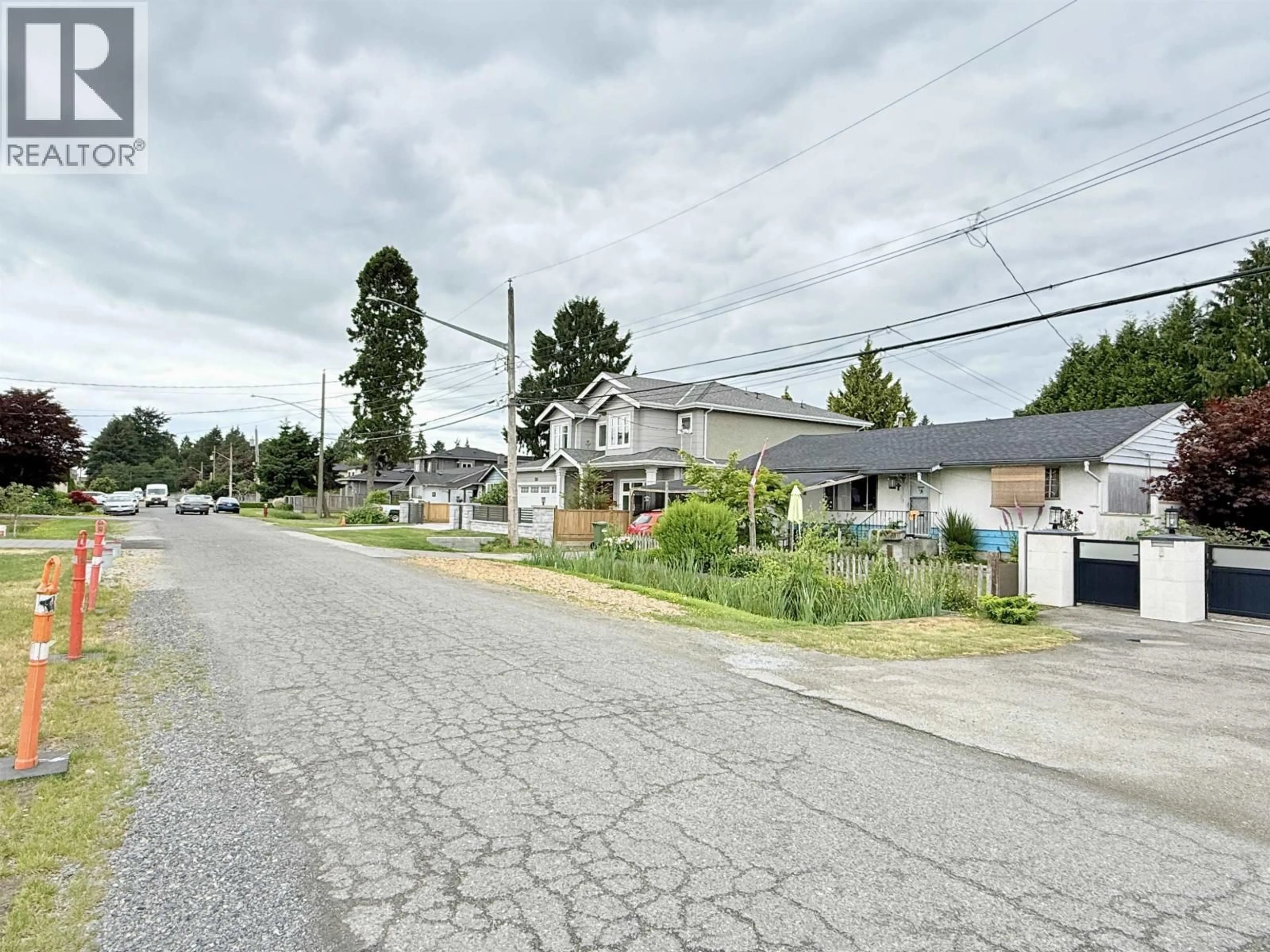 Unknown for 8631 LESLIE ROAD, Richmond British Columbia V6X1E6