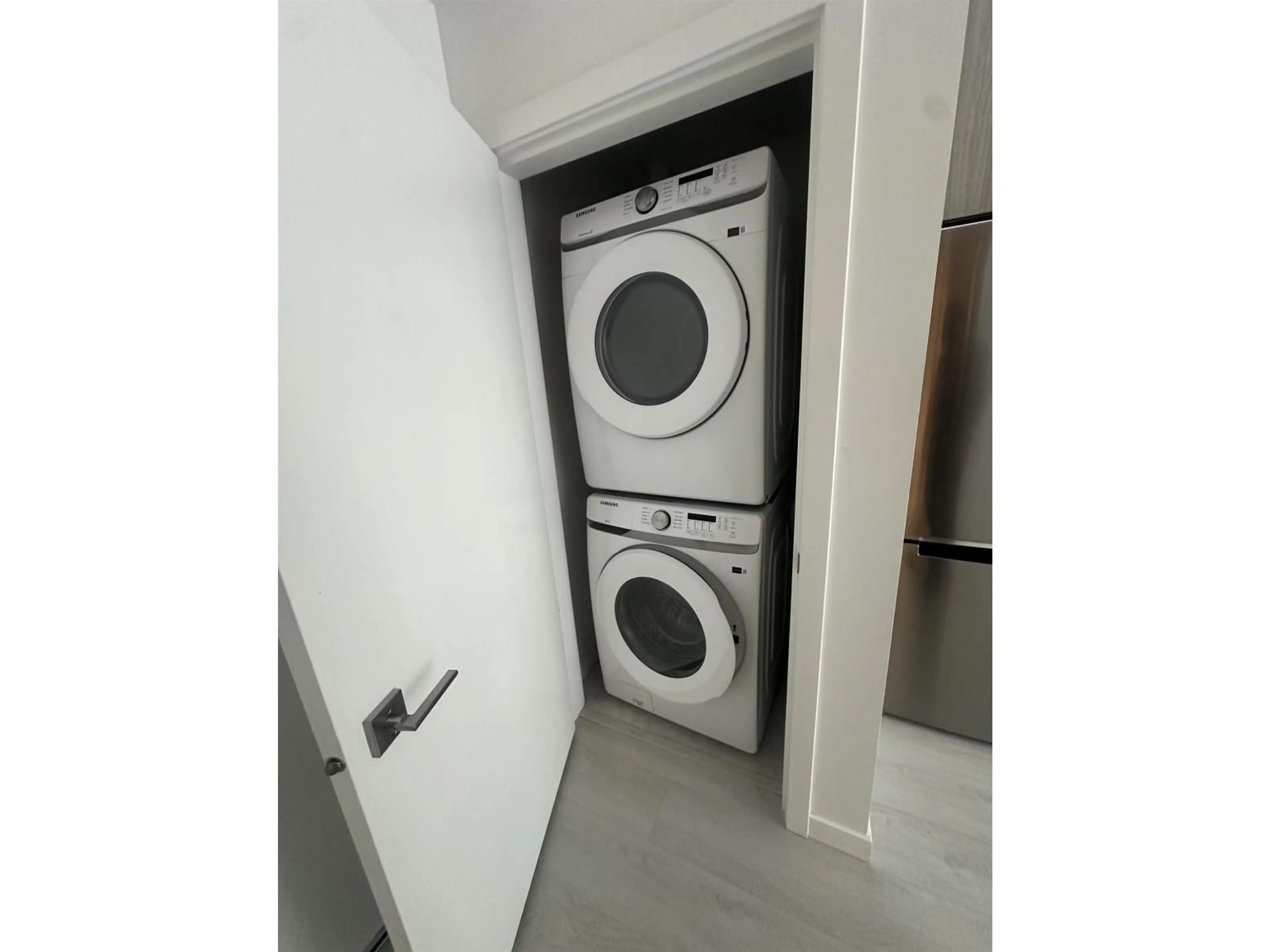 Laundry room for W111 - 13838 108 AVENUE, Surrey British Columbia V3T0T8