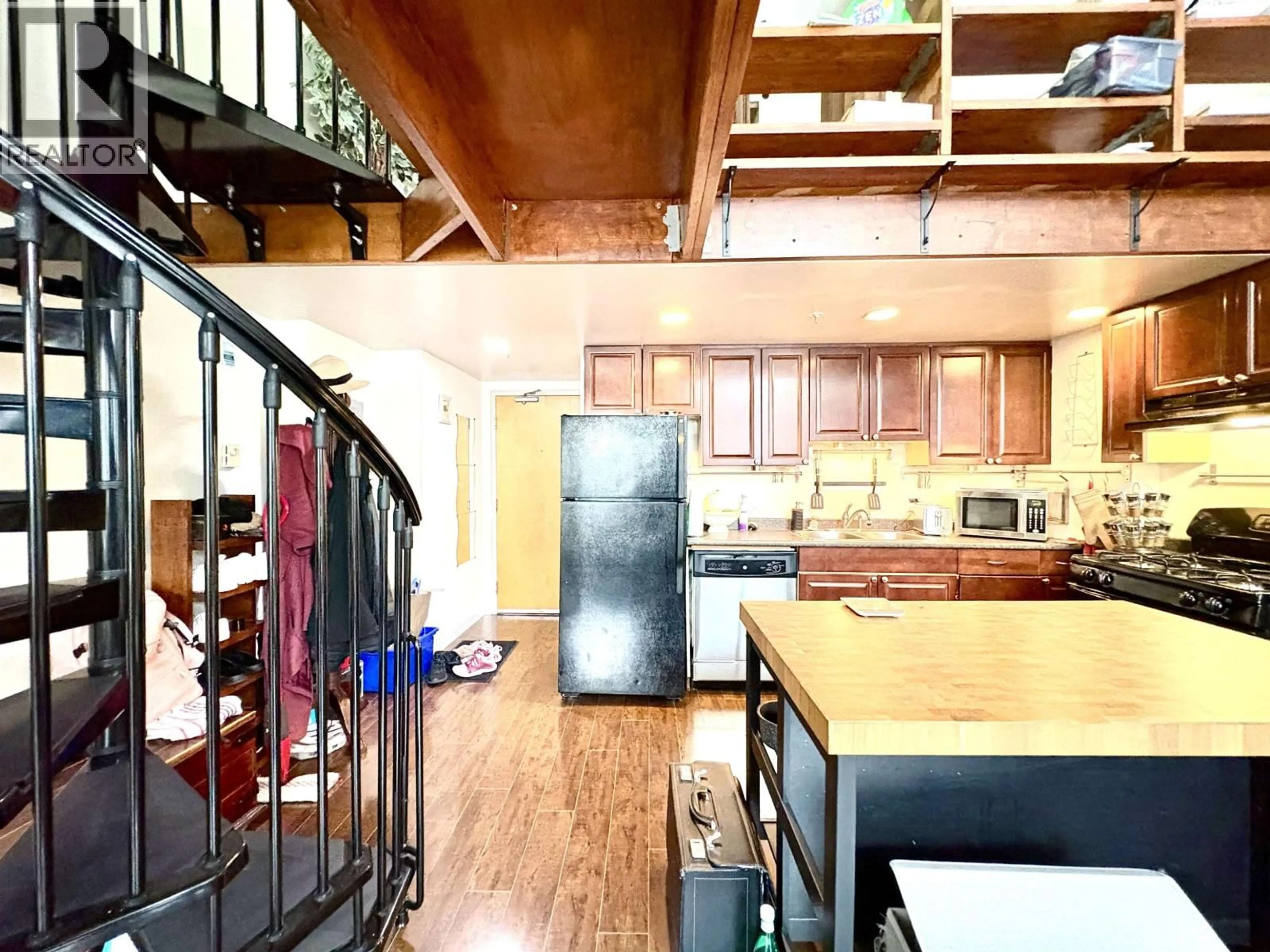 Open concept kitchen, unknown for 406 - 933 SEYMOUR STREET, Vancouver British Columbia V6B6L6