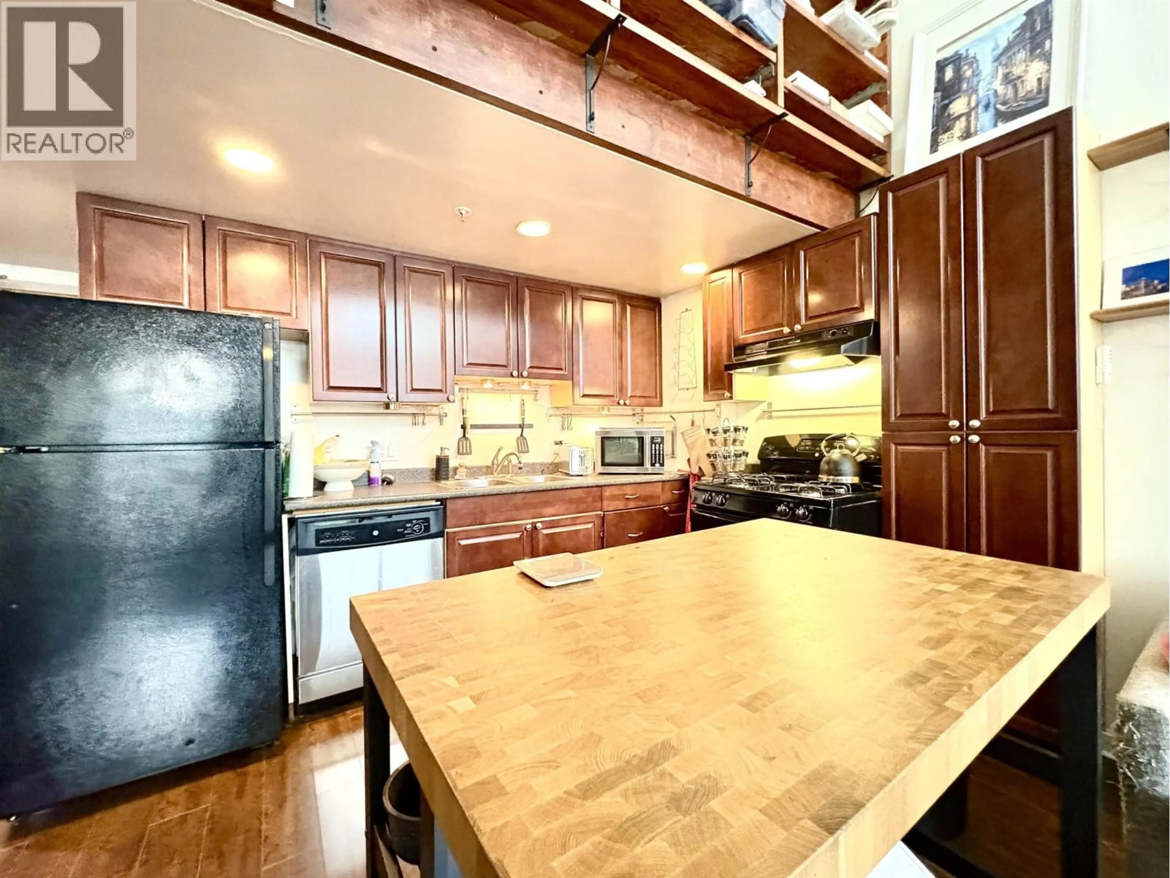Open concept kitchen, unknown for 406 - 933 SEYMOUR STREET, Vancouver British Columbia V6B6L6