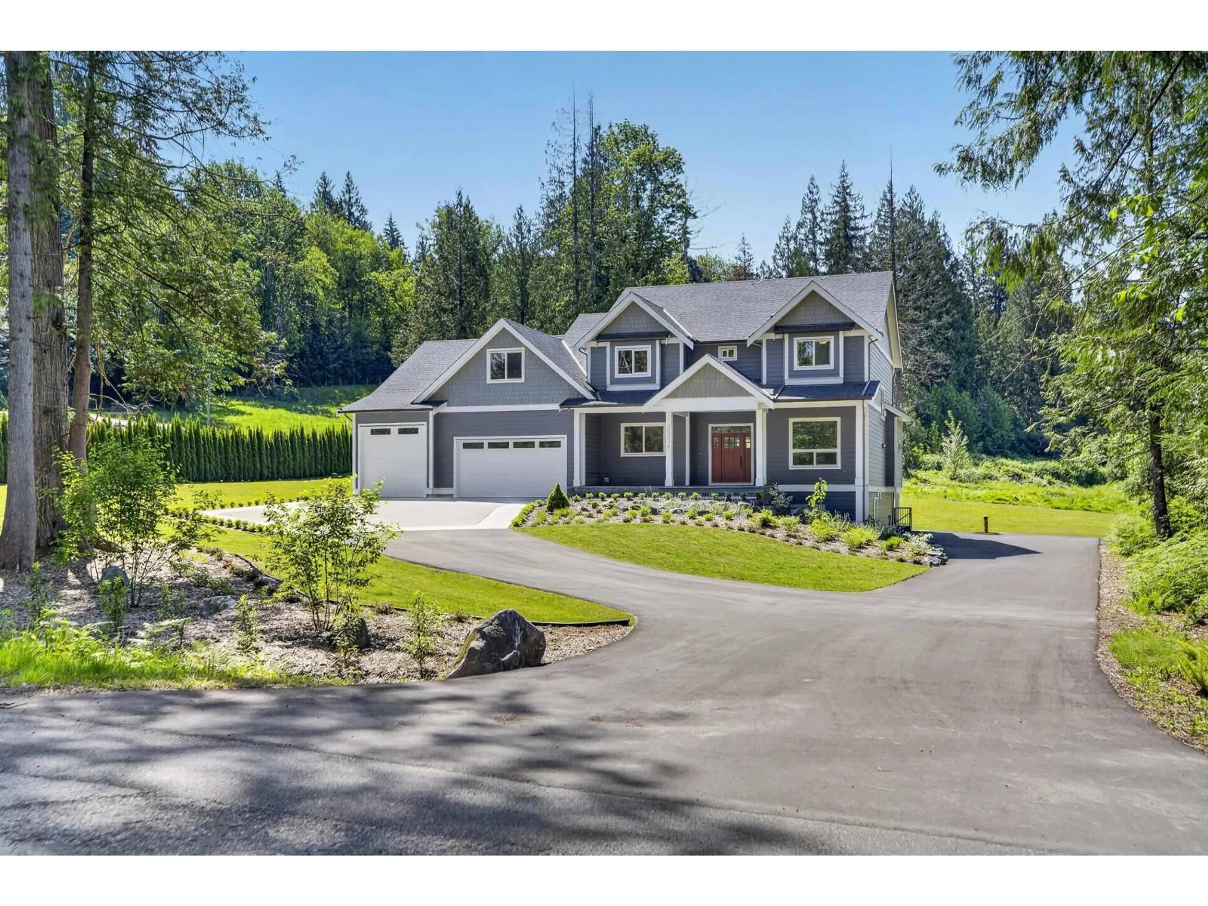 A pic from outside/outdoor area/front of a property/back of a property/a pic from drone, unknown for 30536 SILVERHILL AVENUE, Mission British Columbia V4S1H1