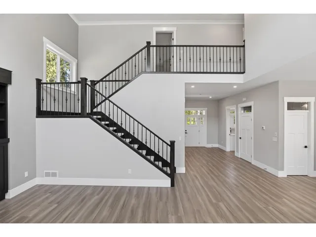 30536 SILVERHILL AVENUE, Mission 2