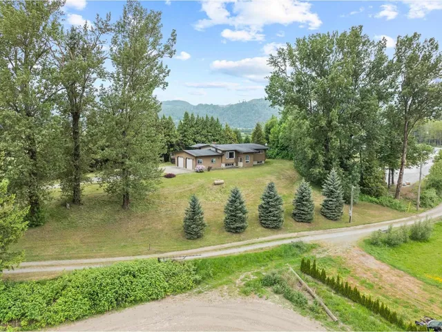 38604 NO 5 ROAD, Abbotsford 3