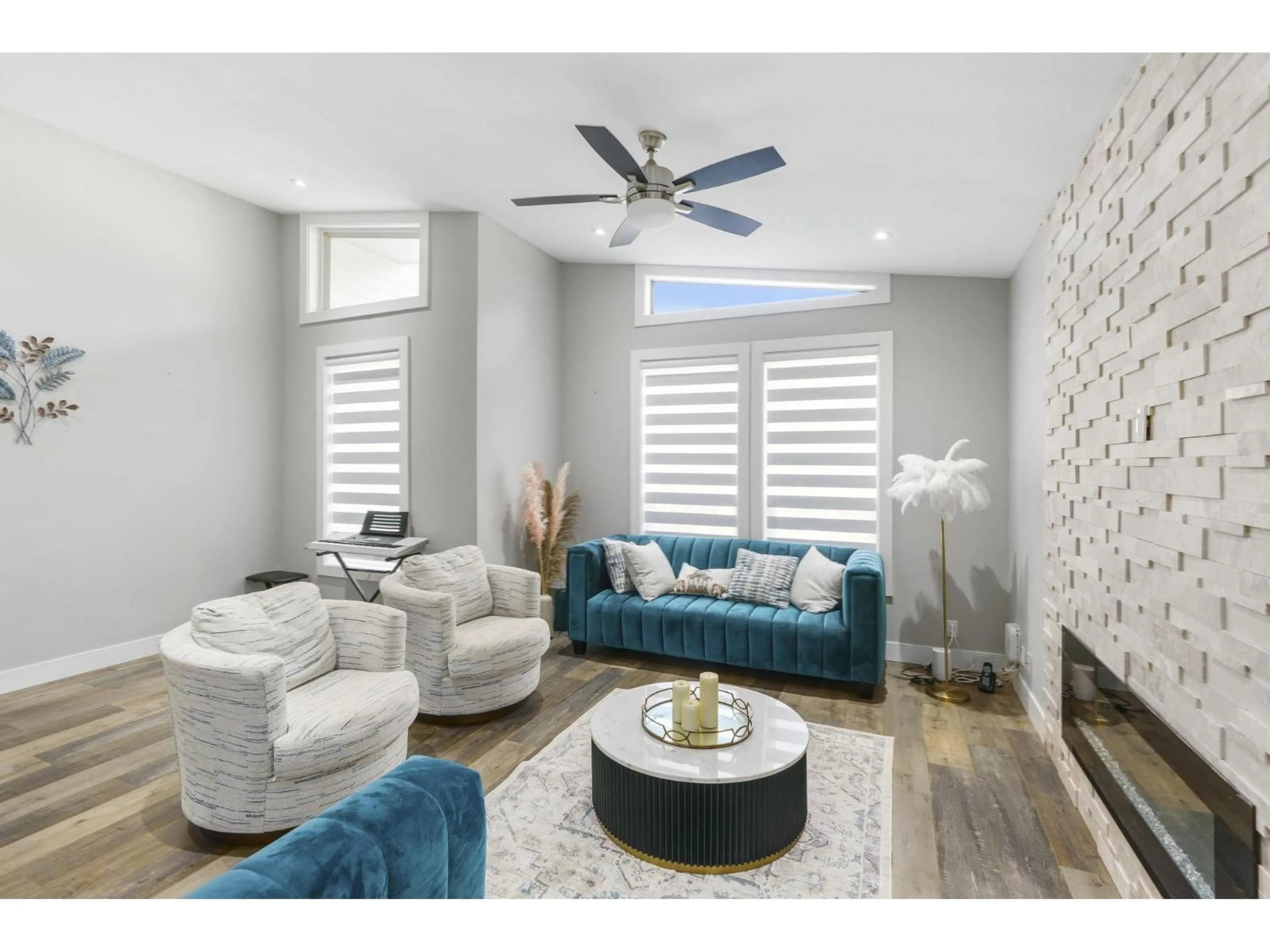 Living room with furniture, unknown for 18018 60 AVENUE, Surrey British Columbia V3S1V6