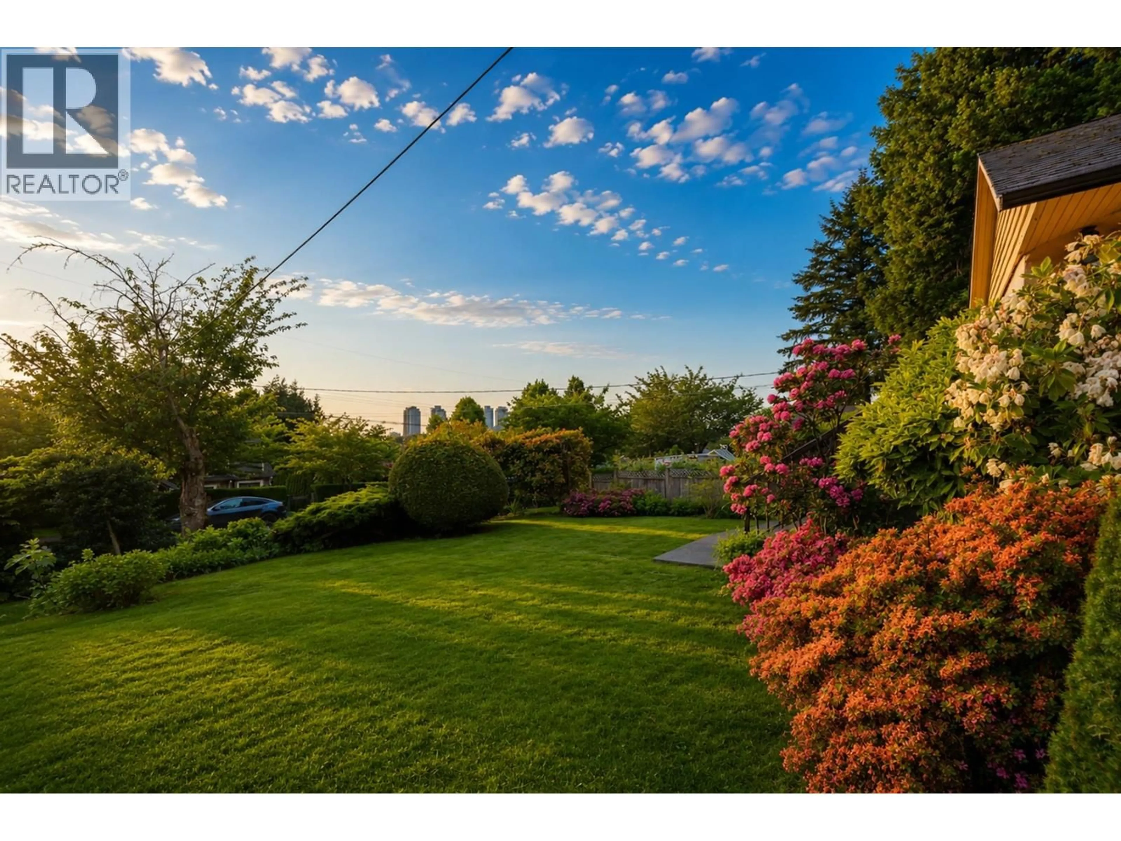 A pic from outside/outdoor area/front of a property/back of a property/a pic from drone, water/lake/river/ocean view for 5225 GEORGIA STREET, Burnaby British Columbia V5B1V3
