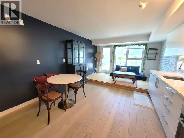 211 - 2508 FRASER STREET, Vancouver 3