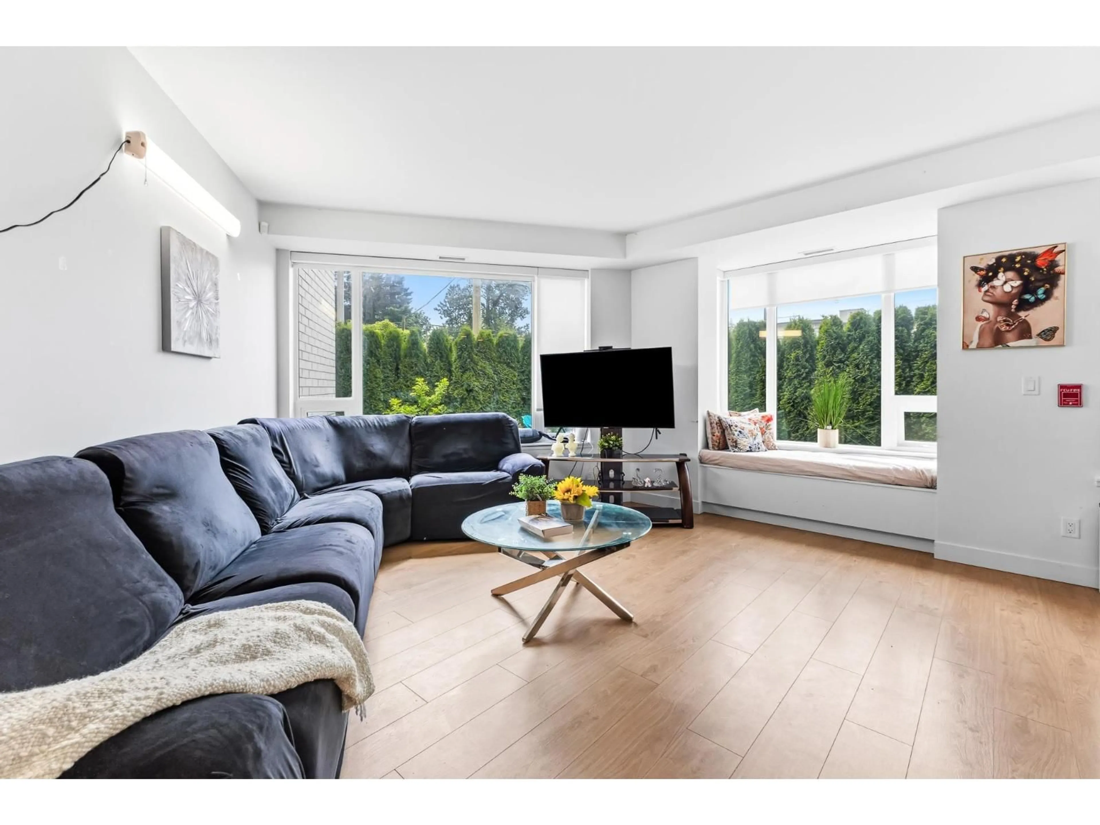 Living room with furniture, unknown for 3 - 10160 133 STREET, Surrey British Columbia V3T0S4