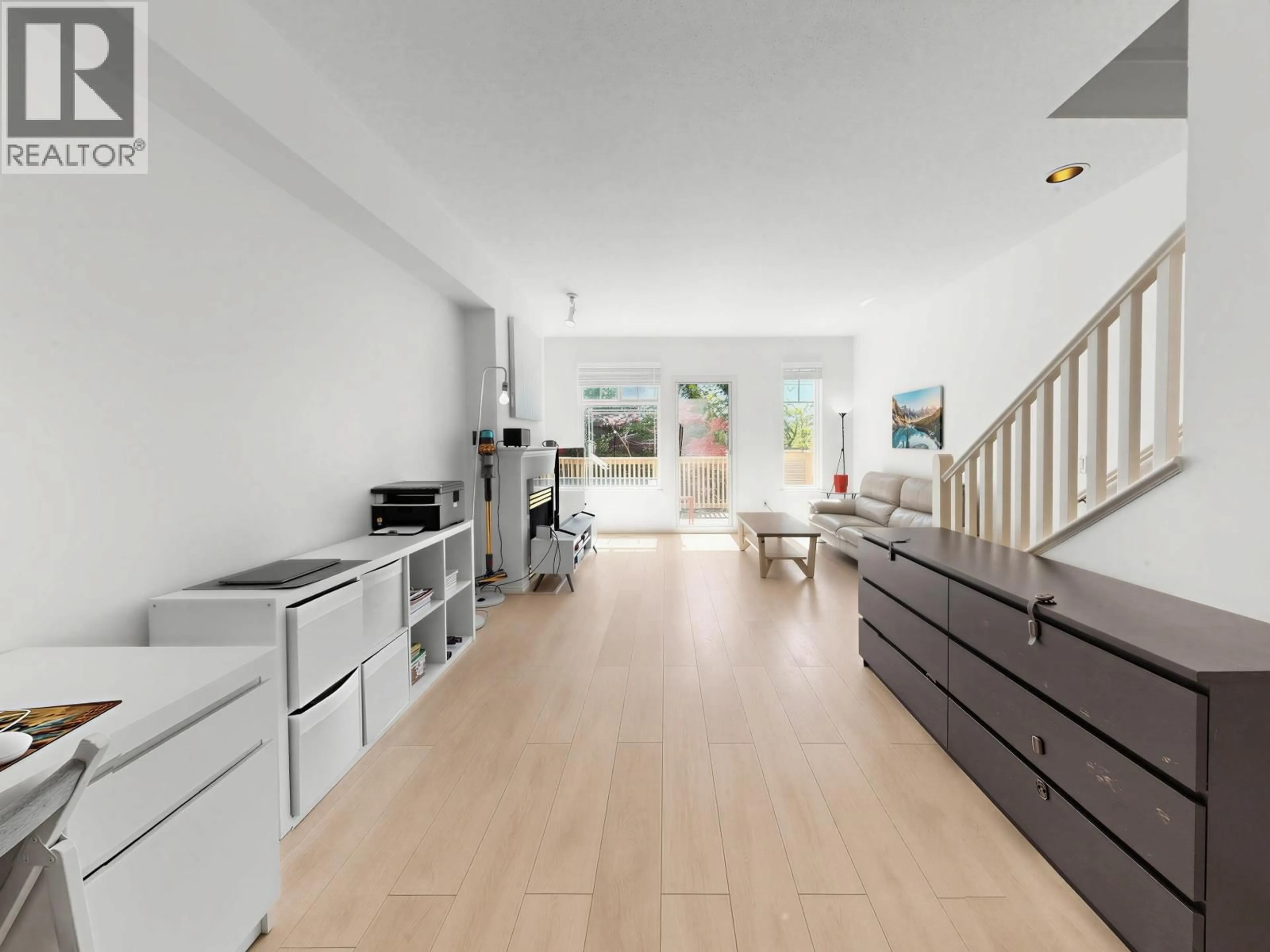 Open concept kitchen, unknown for 61 - 3711 ROBSON COURT, Richmond British Columbia V7C5T8
